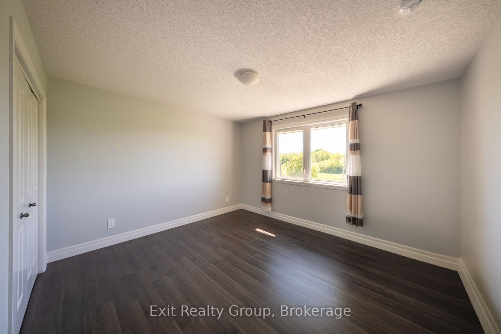49 Lanark Drive Property Photo 24