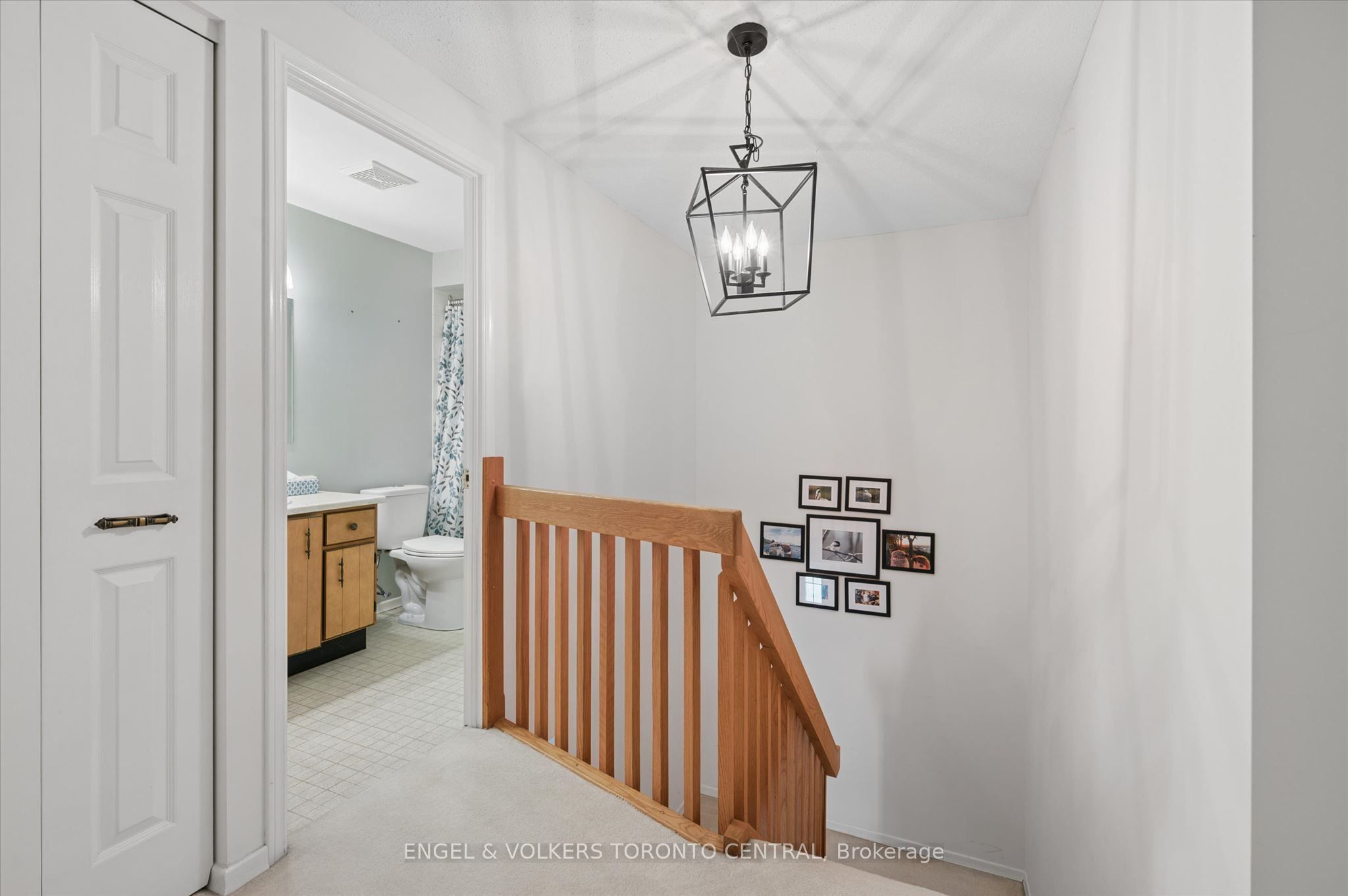 220 Kingswood Drive 7 Property Photo 25