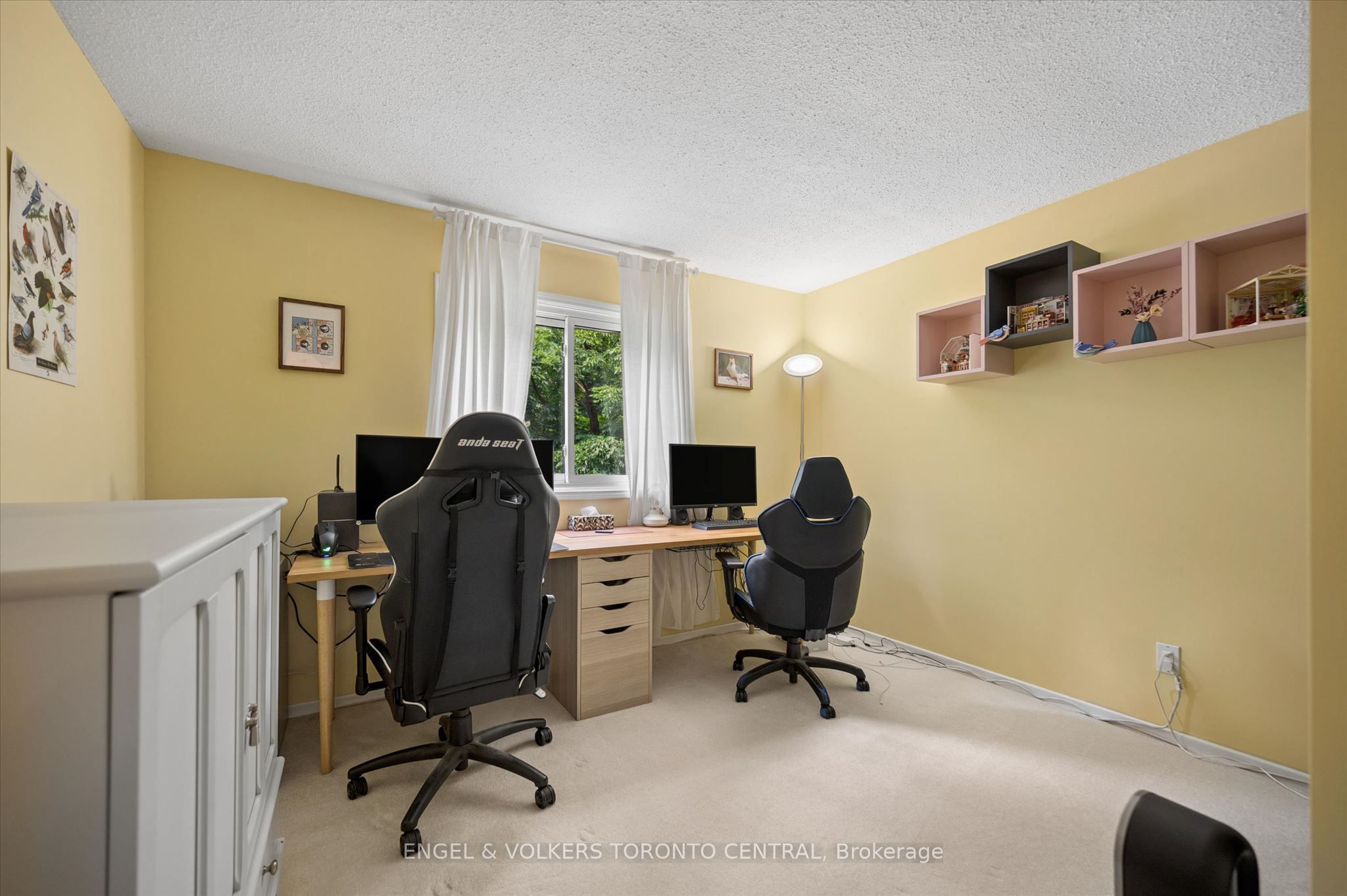 220 Kingswood Drive 7 Property Photo 31