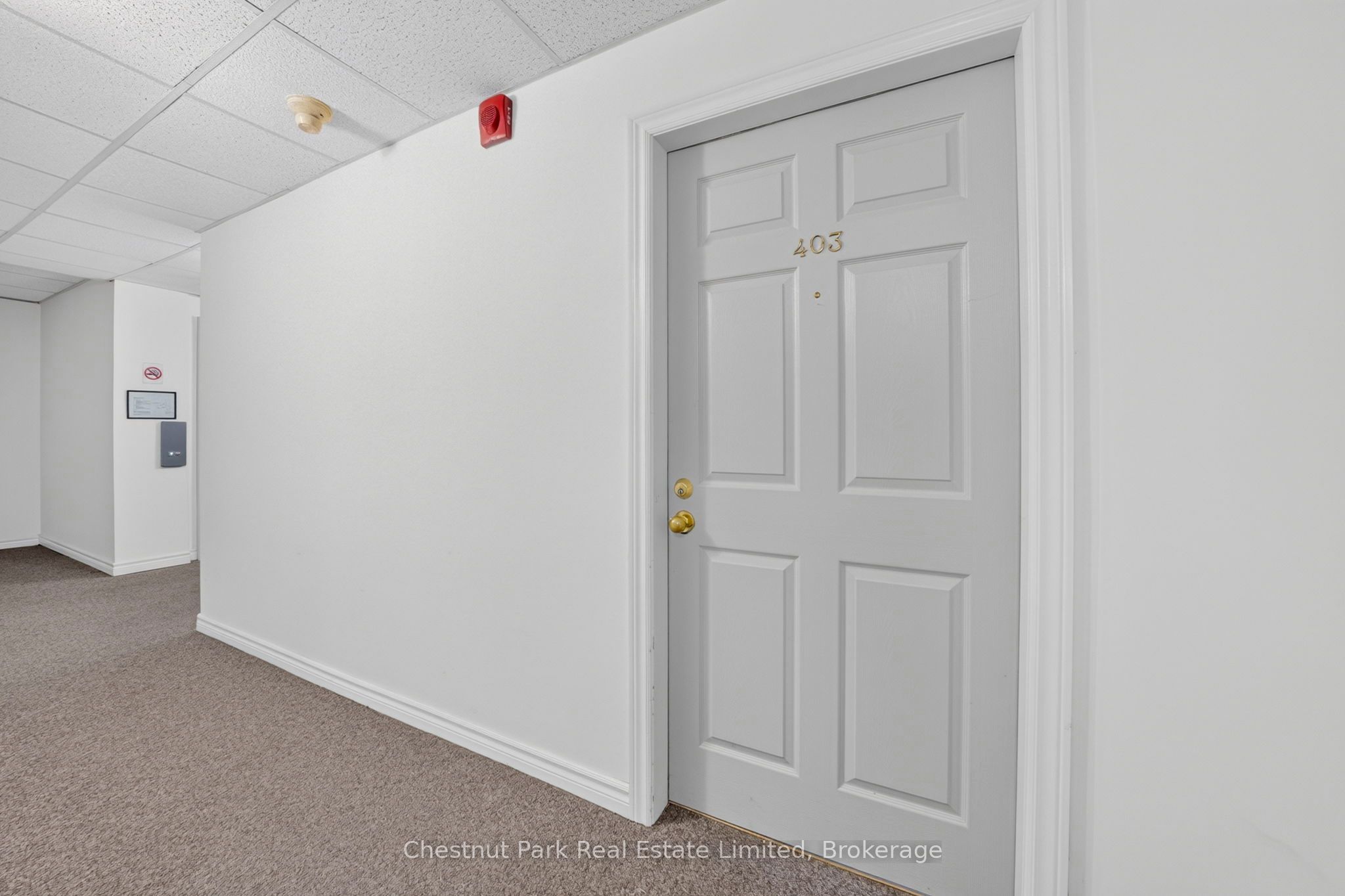172 Main Street 403 Property Photo 3