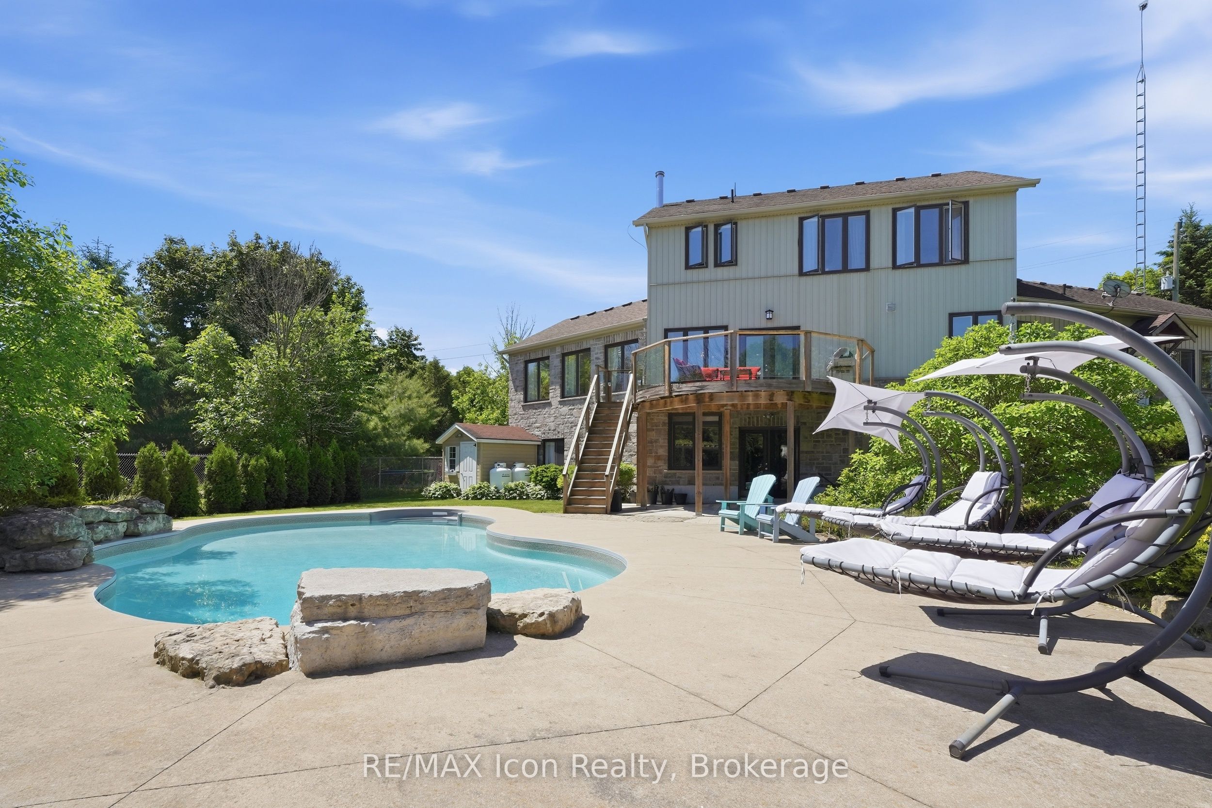 5779 Third Line Property Photo 34
