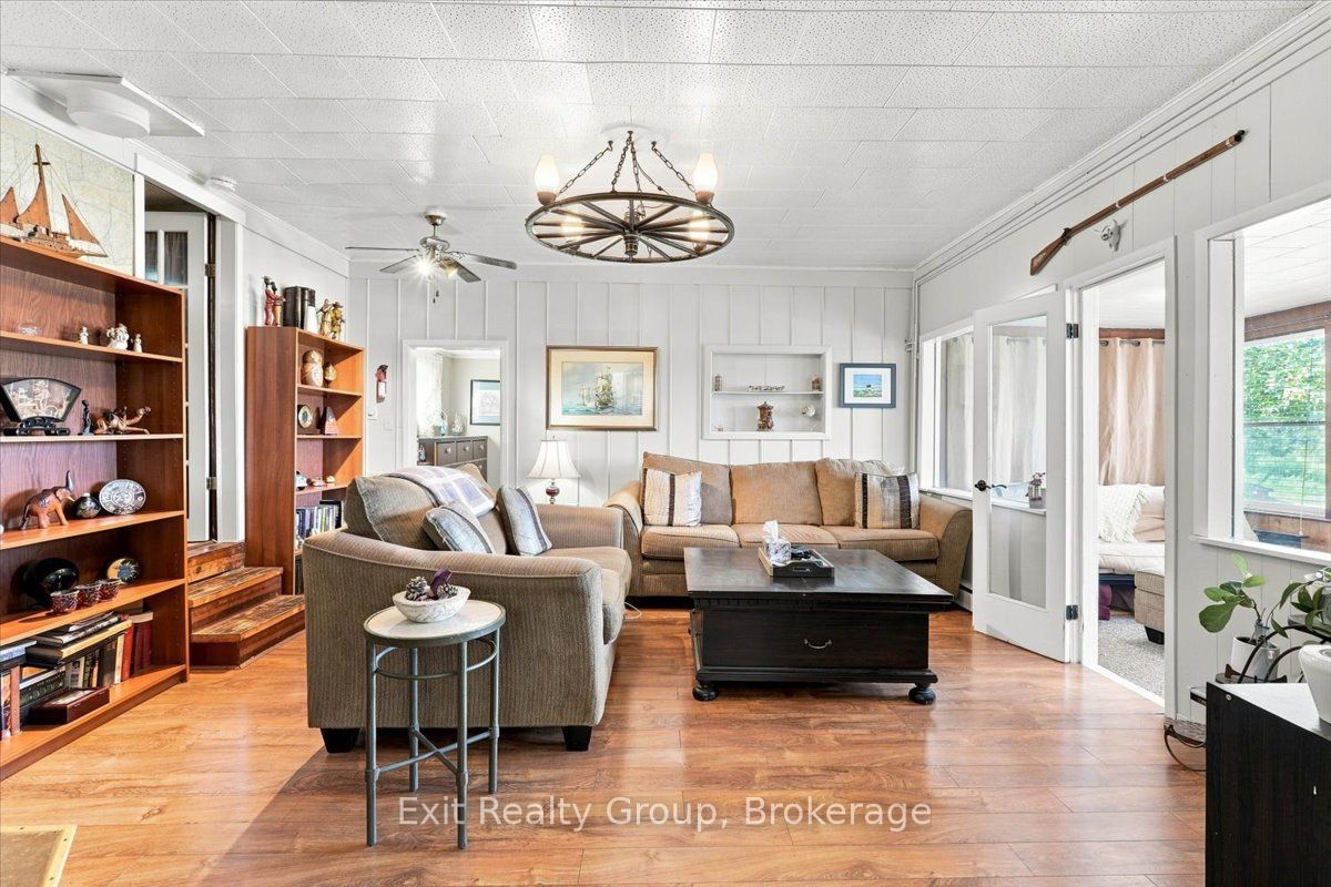 82 Canal Road Property Photo 6