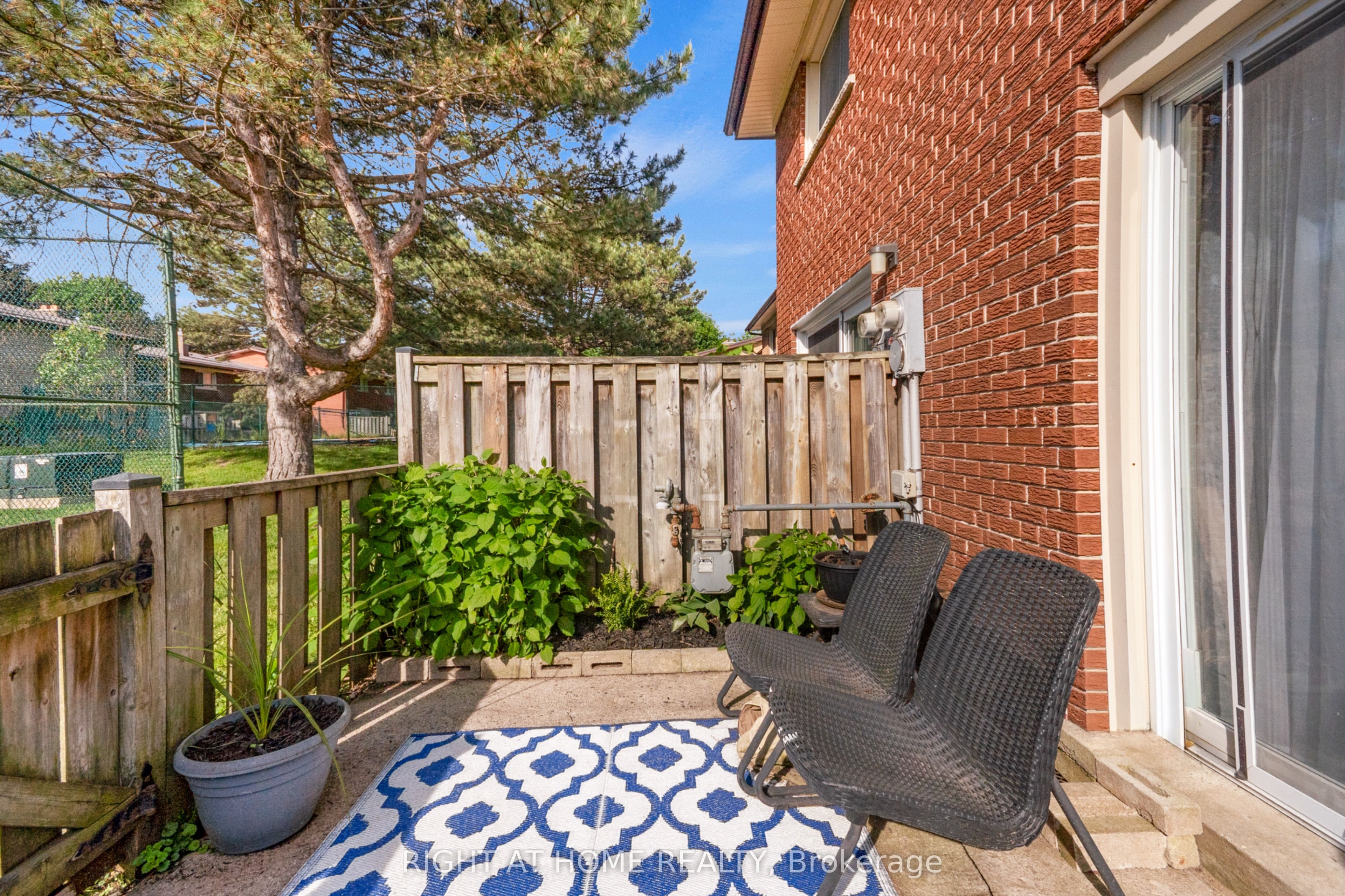 5 Arbour Glen Crescent Property Photo 22