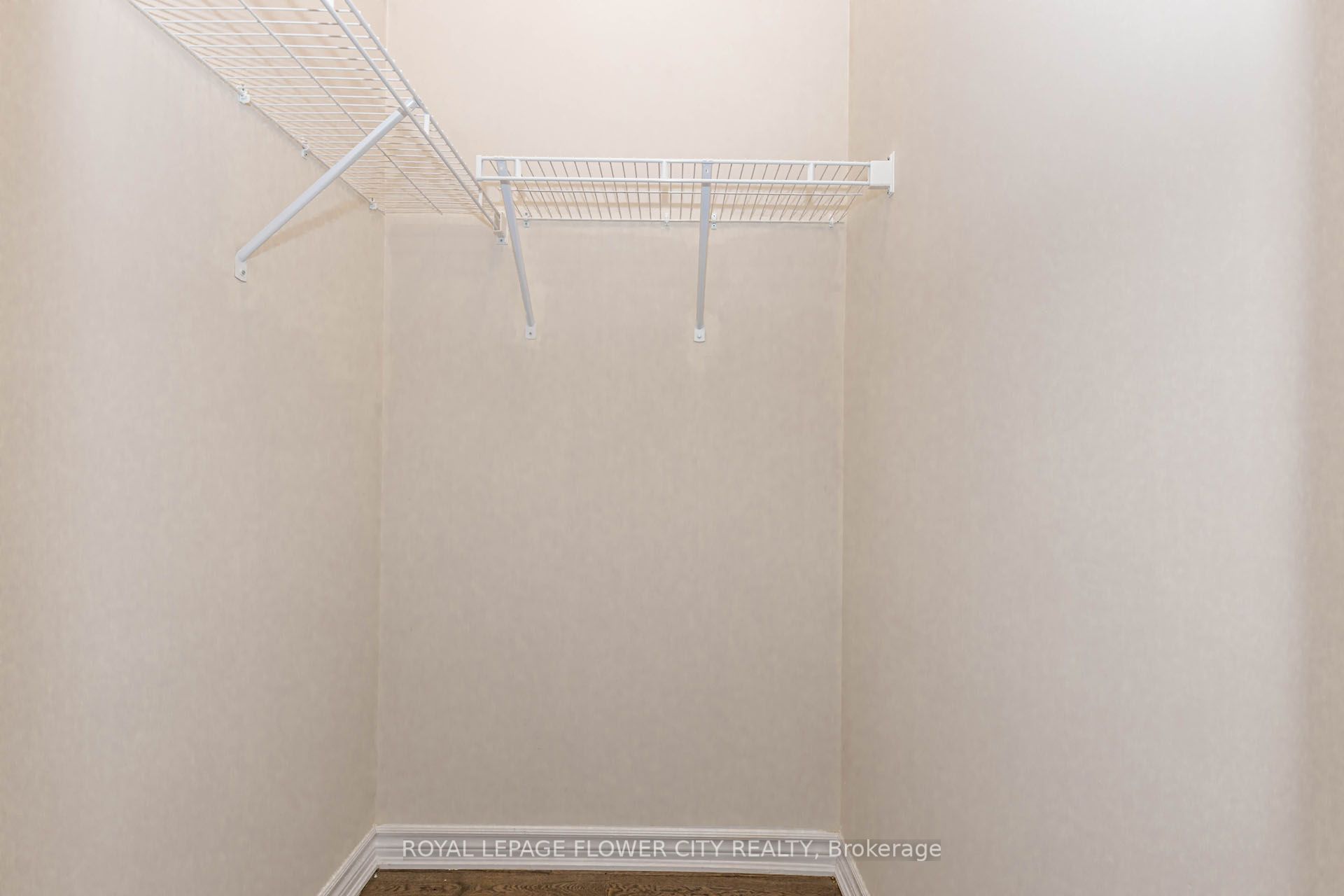 18 Santo Court Property Photo 19