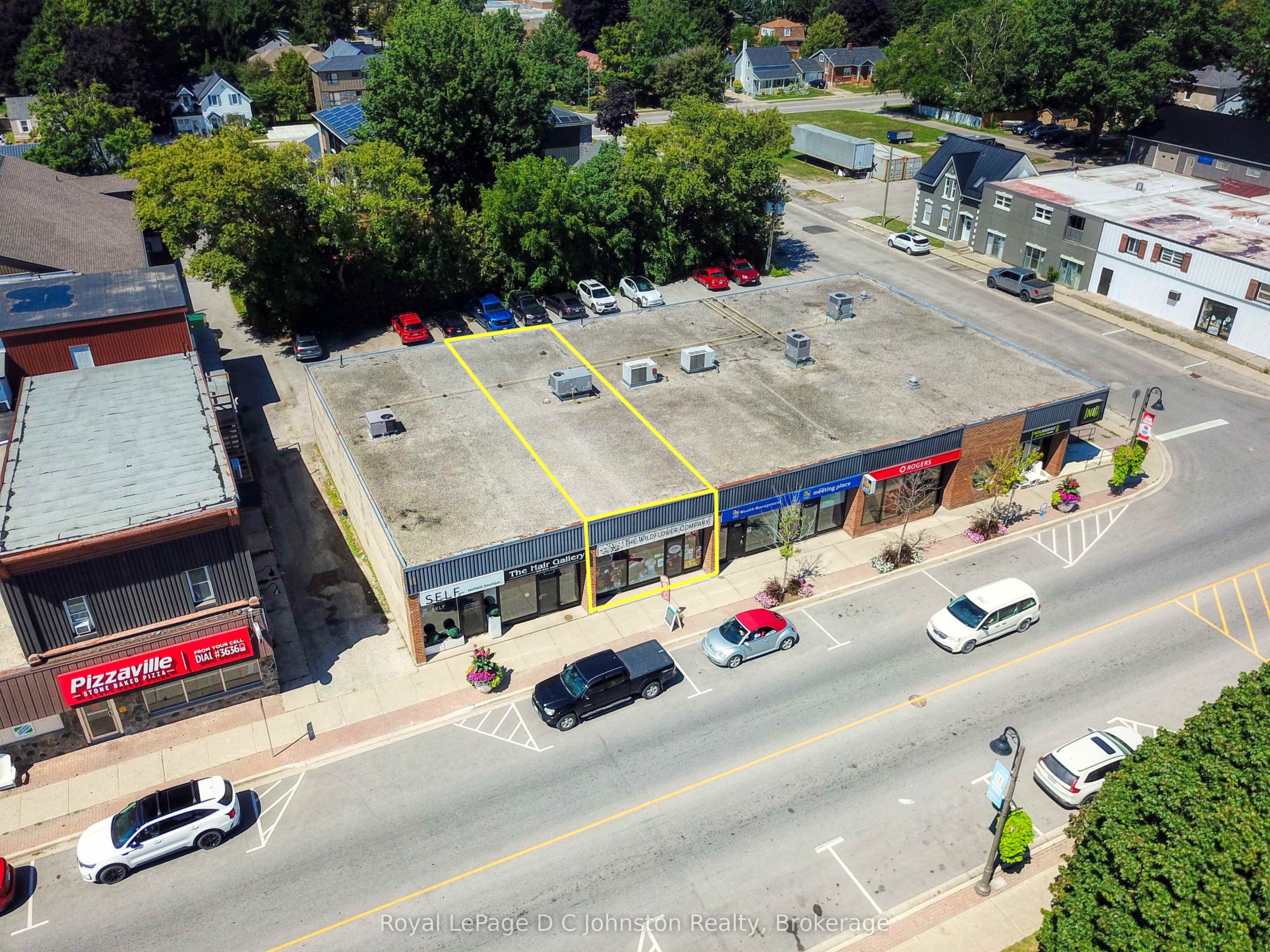 554 Goderich Street Property Photo 3