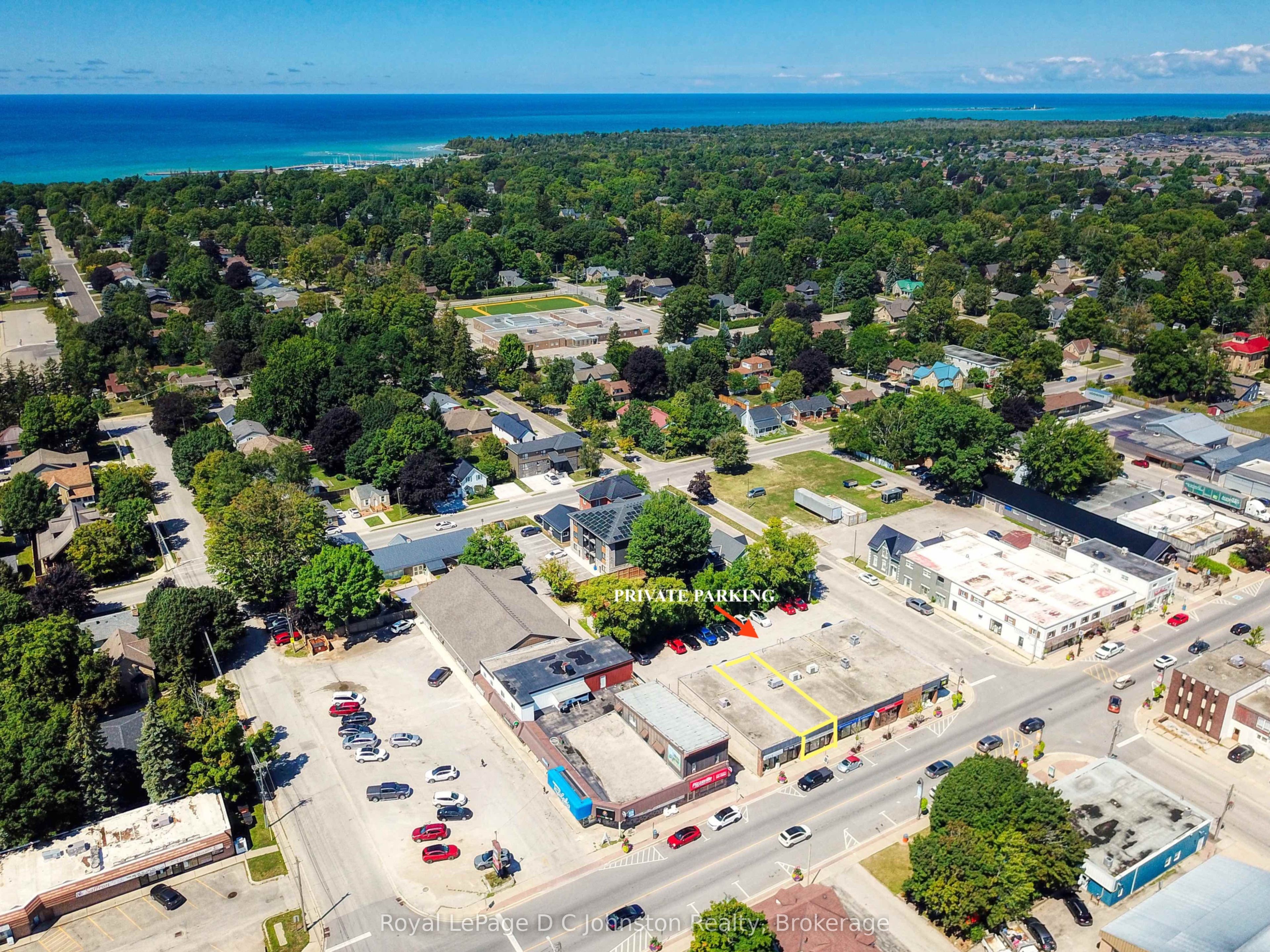 554 Goderich Street Property Photo 4