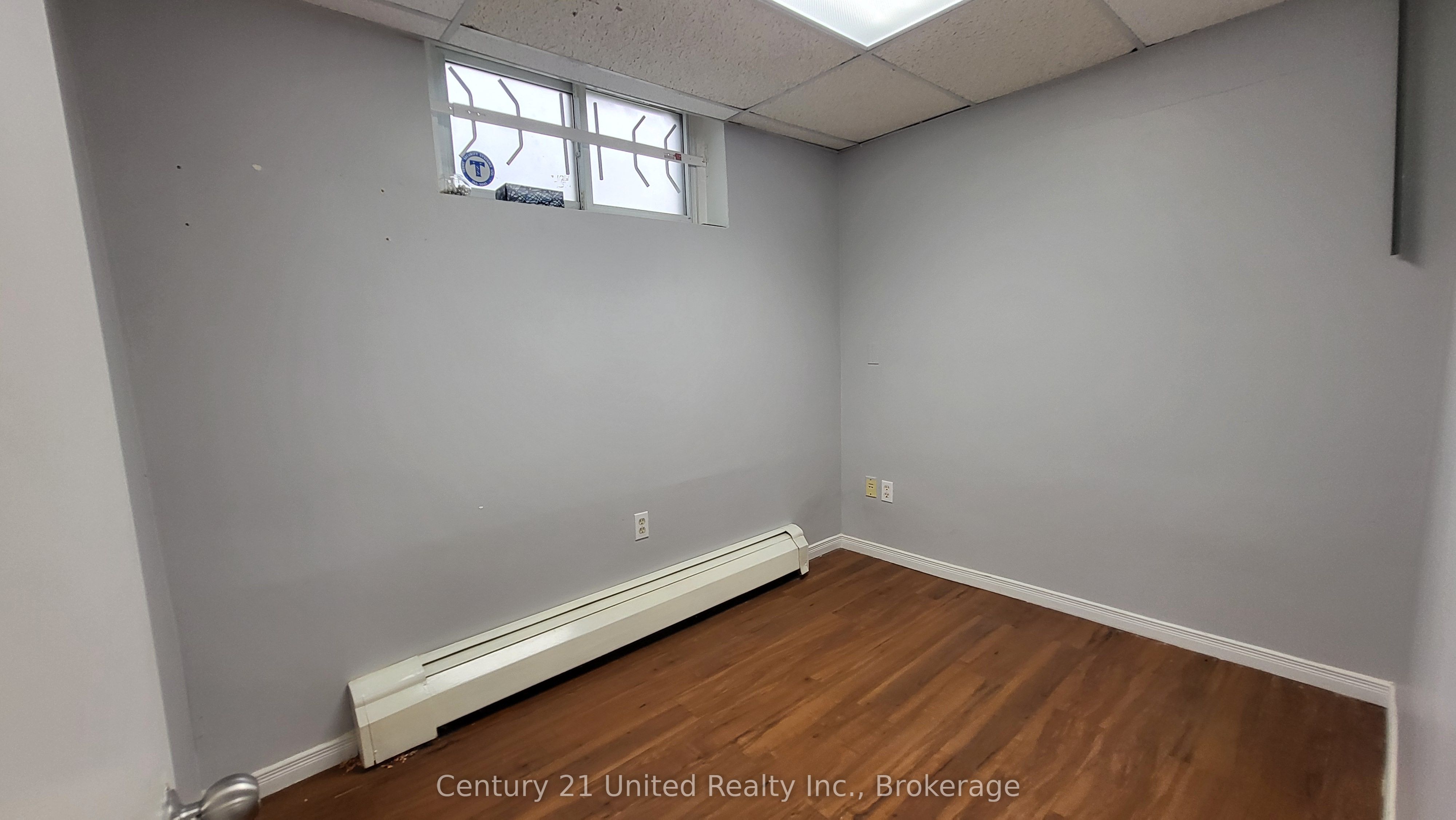 80 Hunter Street E Property Photo 19