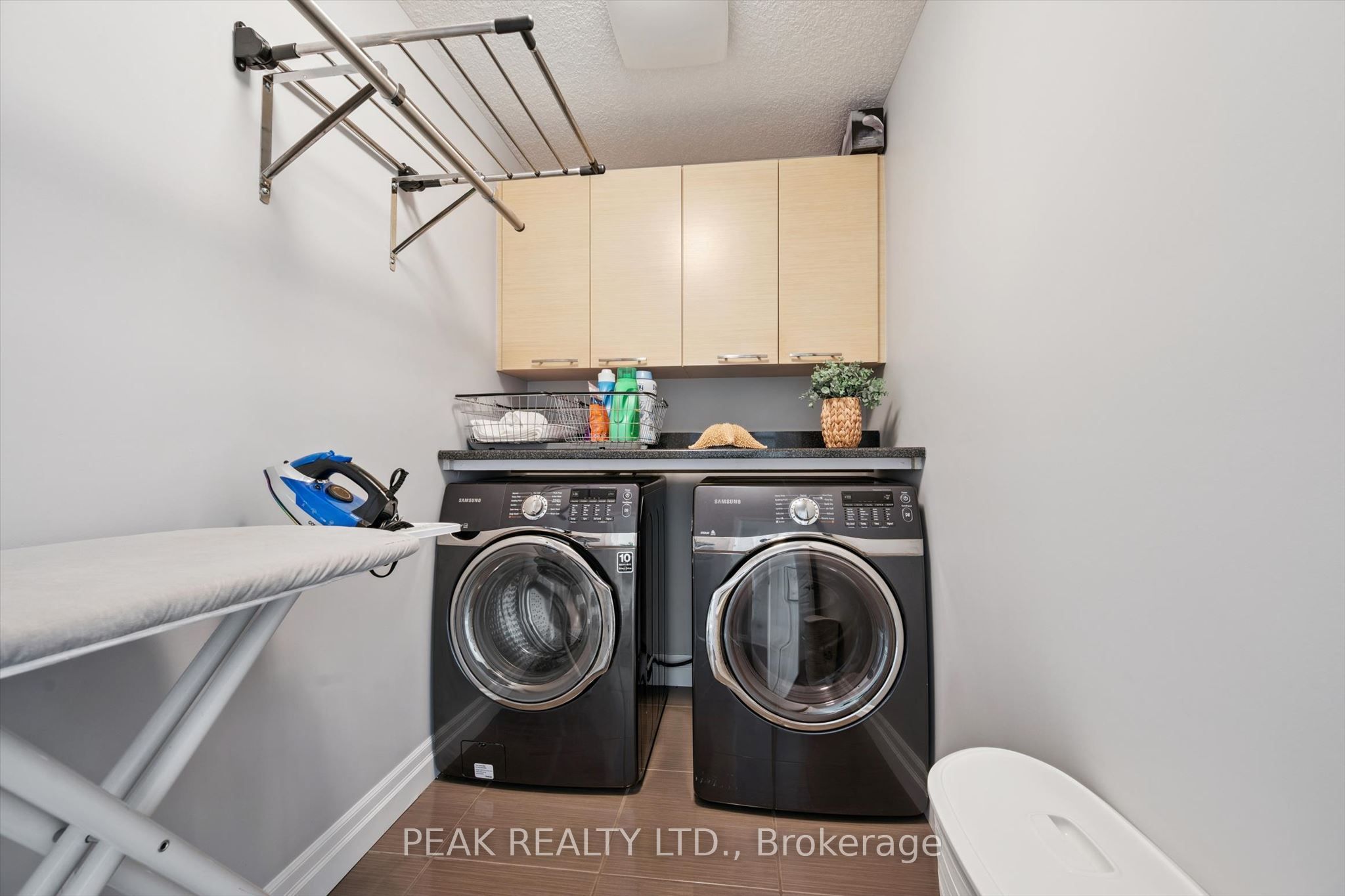 111 Oak Park Drive Property Photo 25
