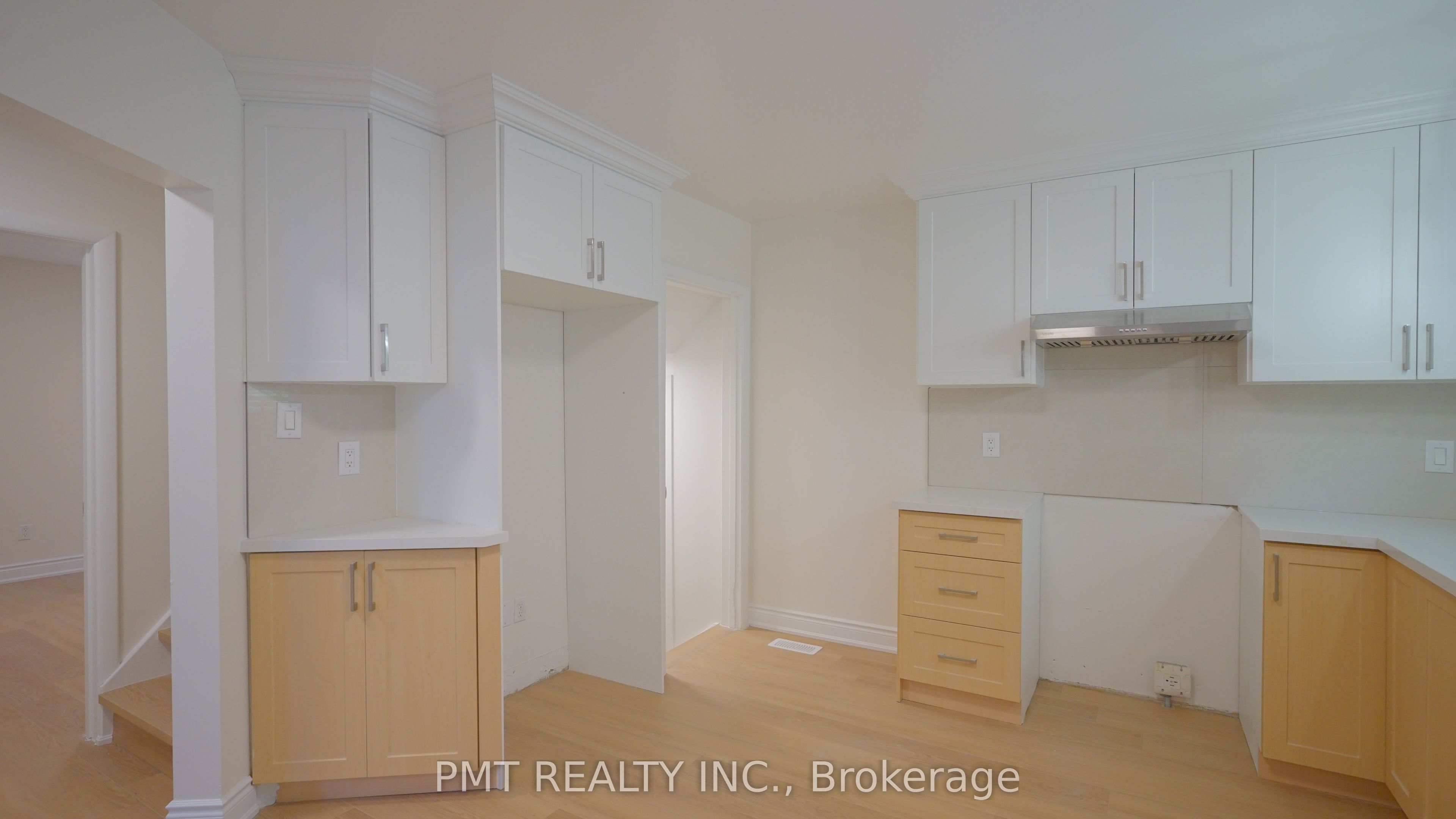 143 Elgin Crescent Property Photo 8