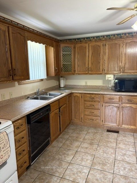 28 Dieppe Drive Property Photo 6