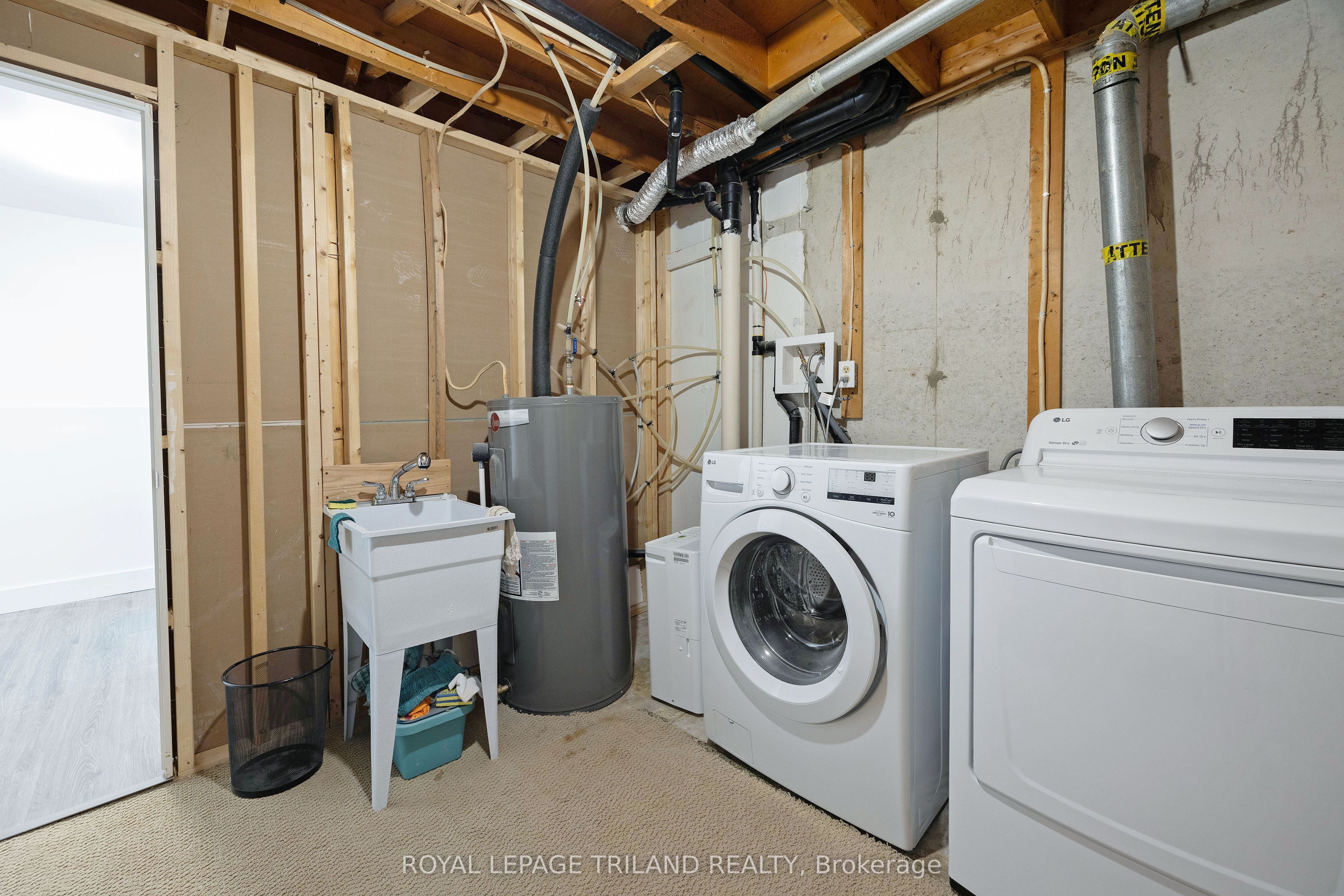 105 Andover Drive 26 Property Photo 32