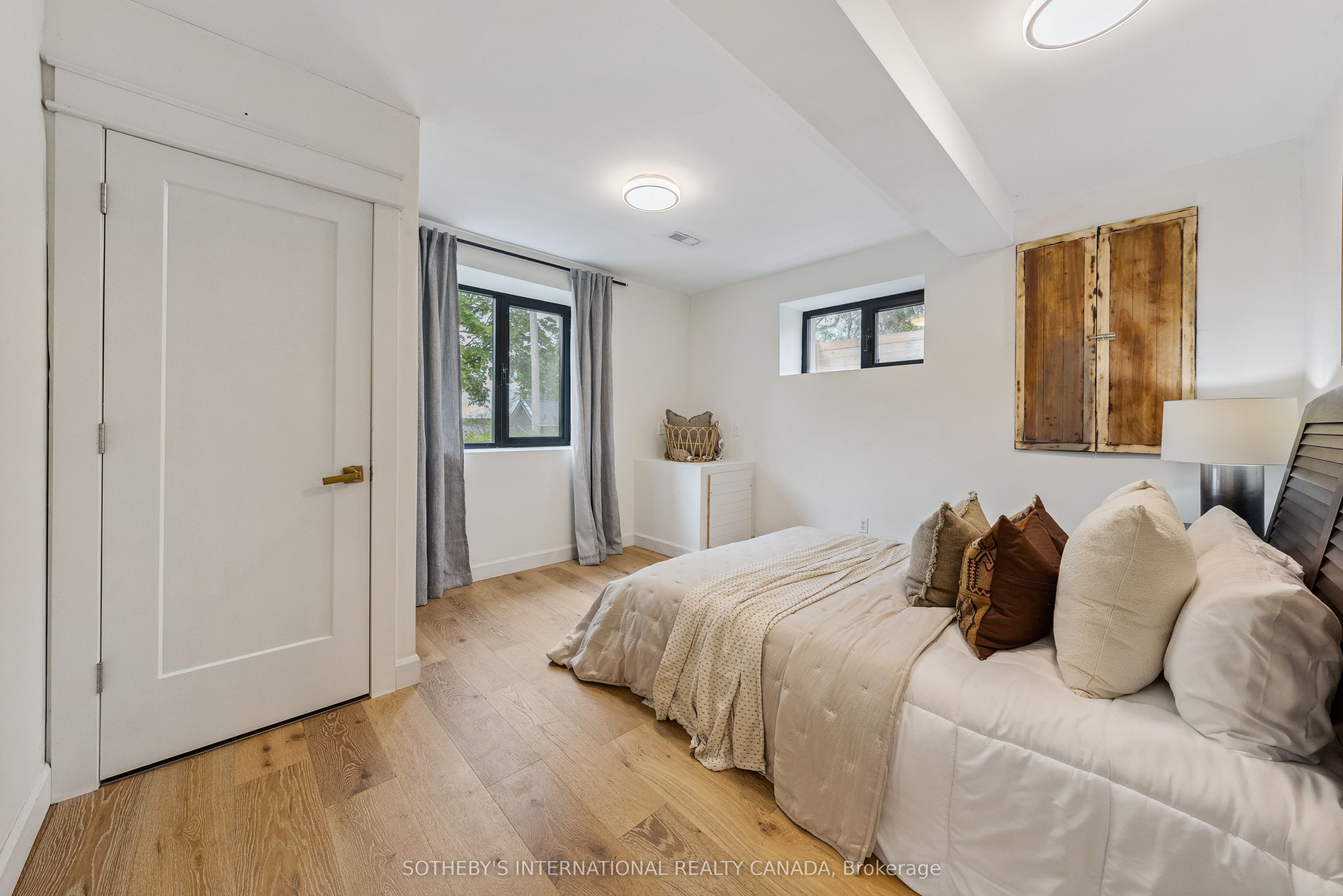 25 Silver Birch Street Property Photo 7