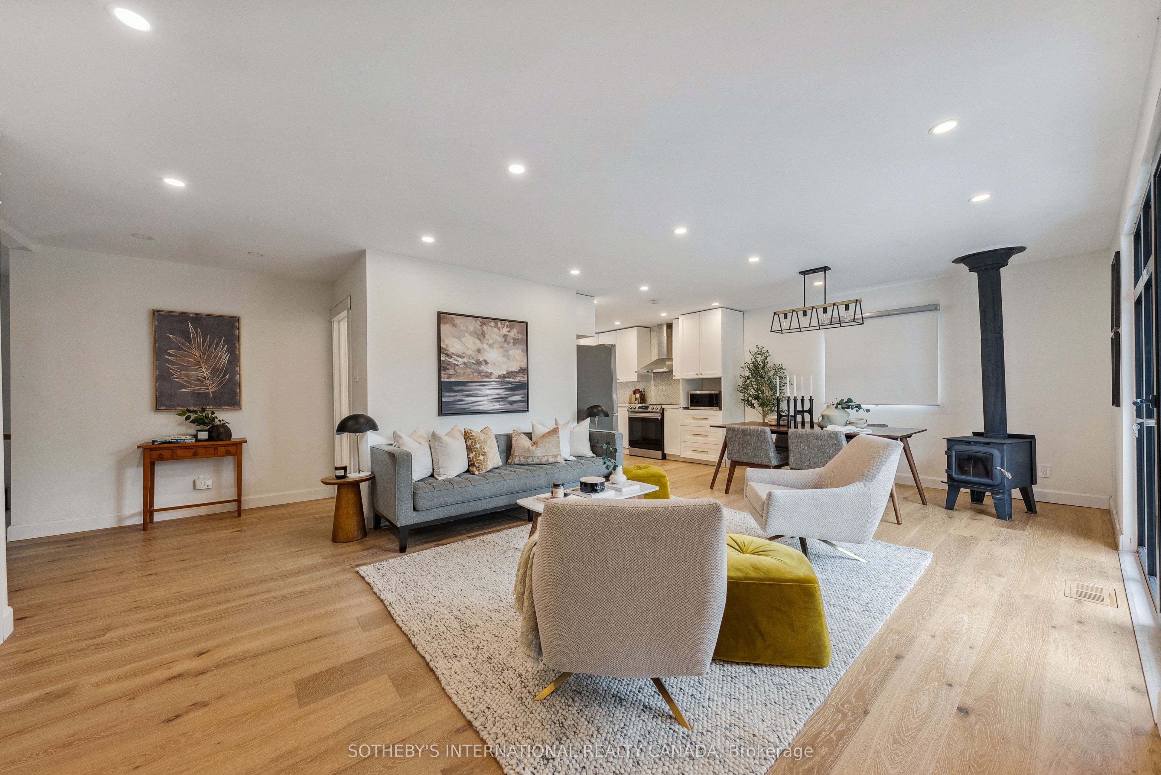 25 Silver Birch Street Property Photo 15