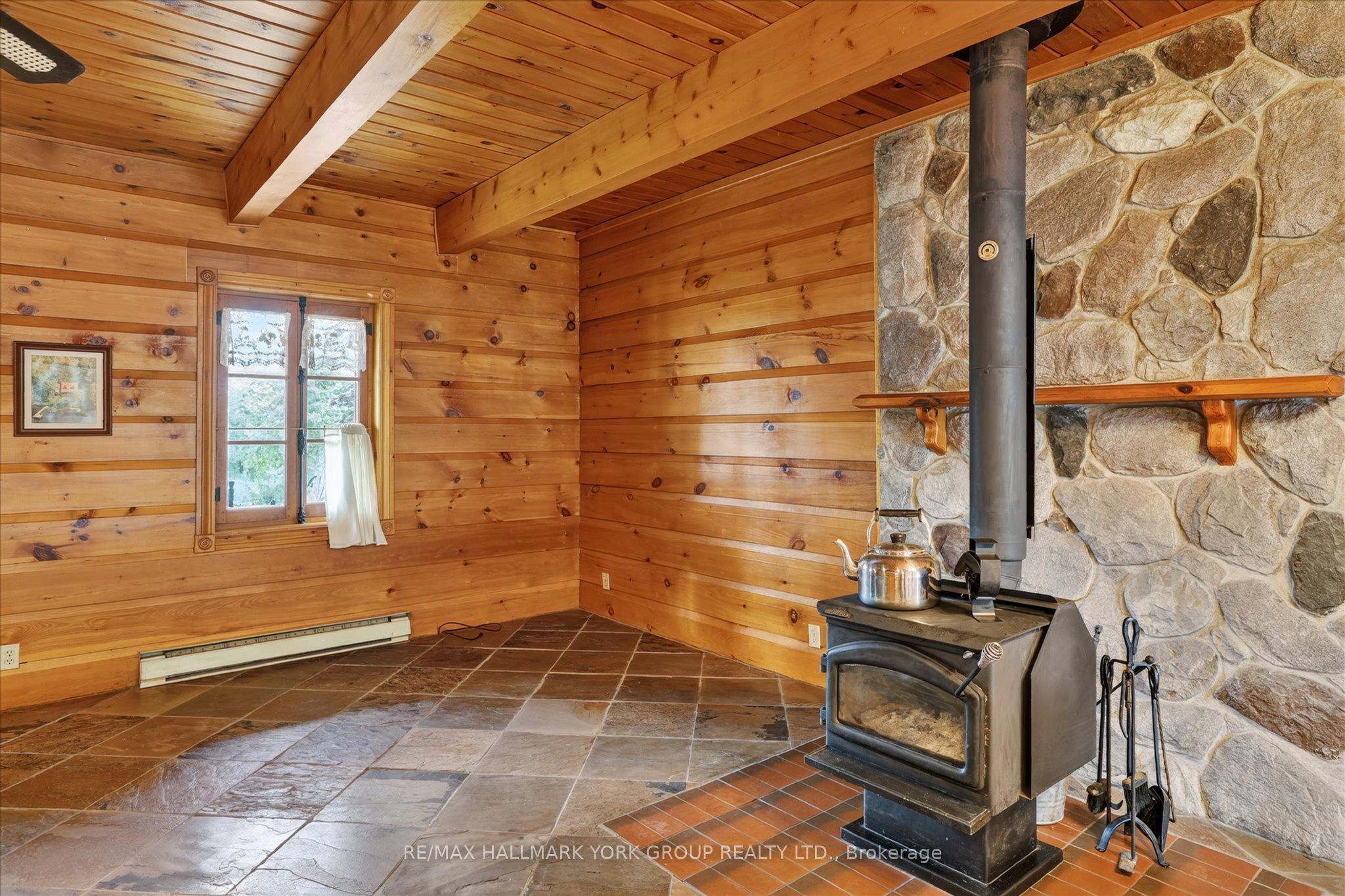 334 Moorings Drive Property Photo 8