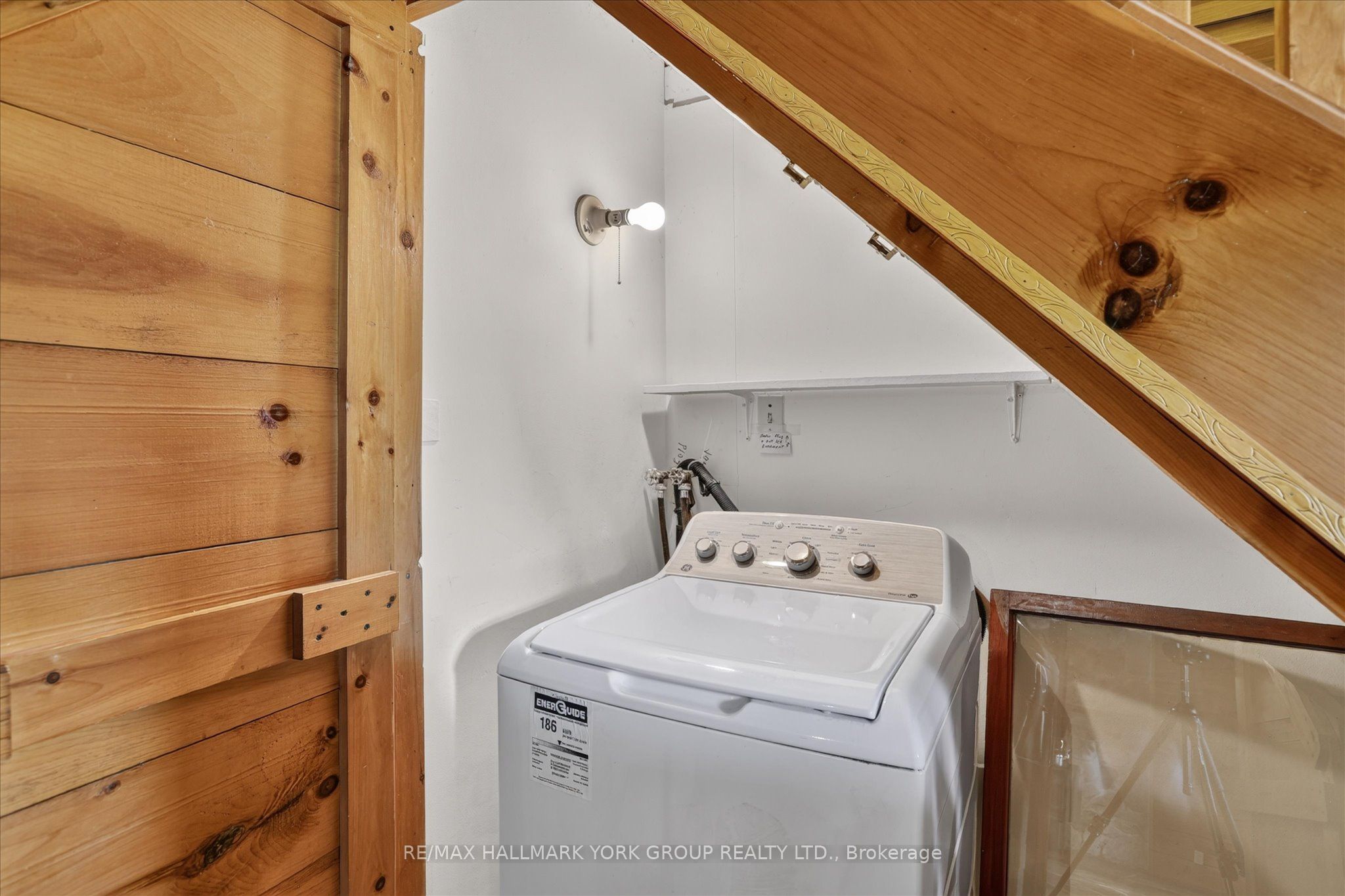 334 Moorings Drive Property Photo 17