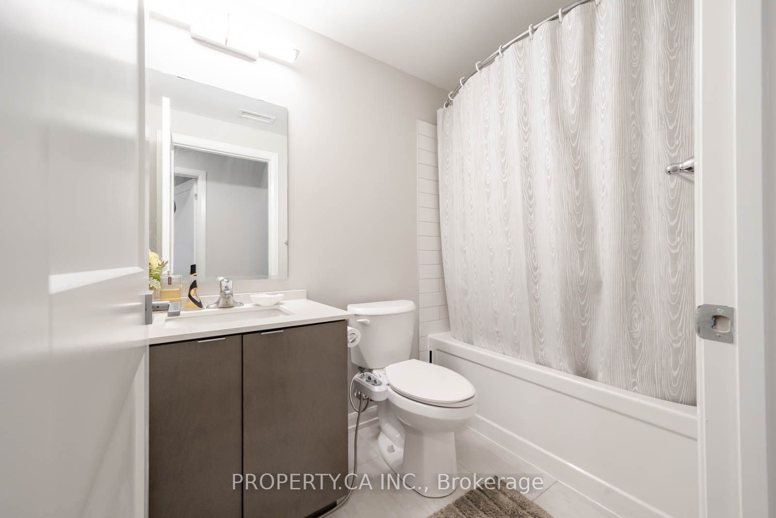 708 Woolwich Street 124 Property Photo 10