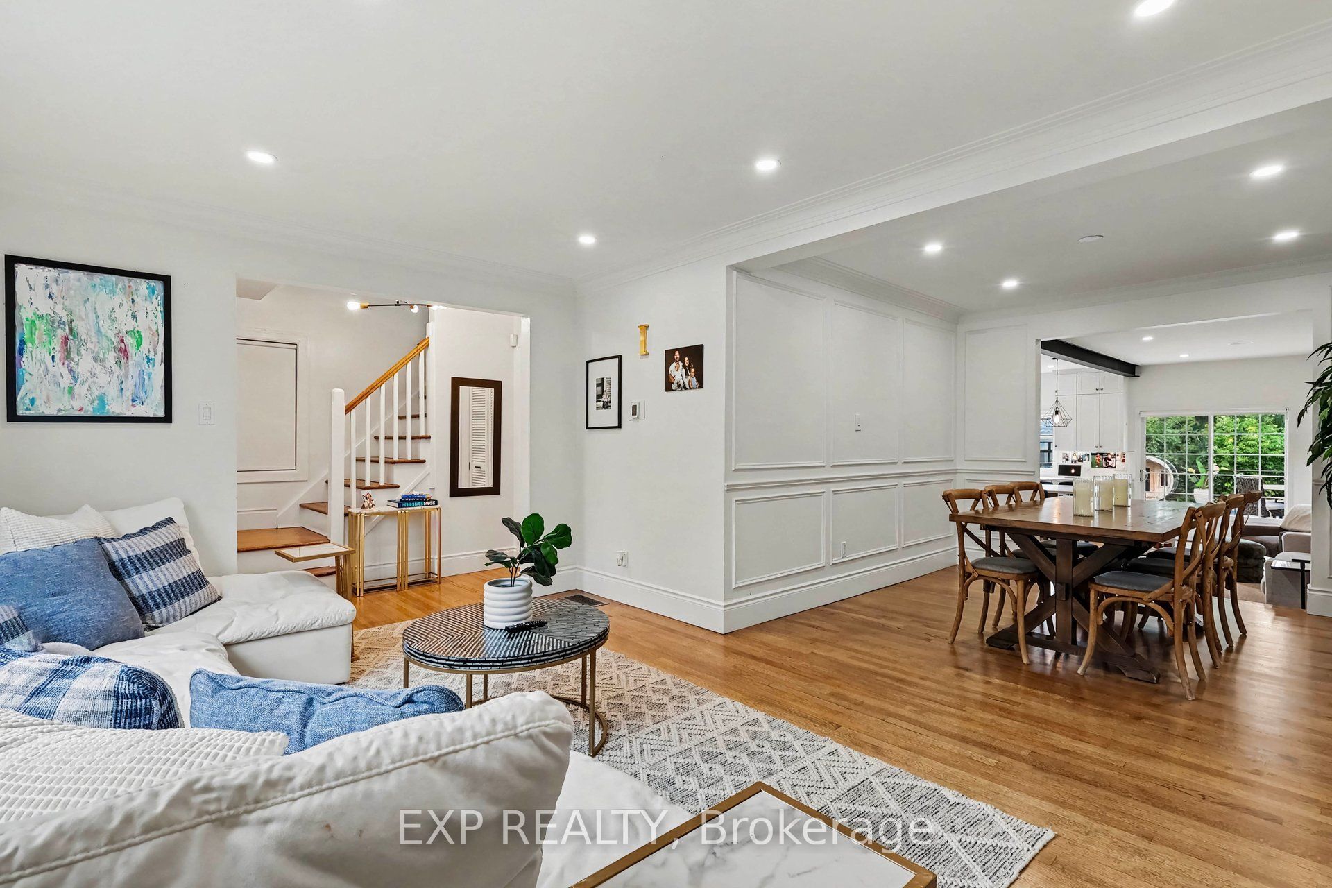 40 Epworth Avenue Property Photo 4