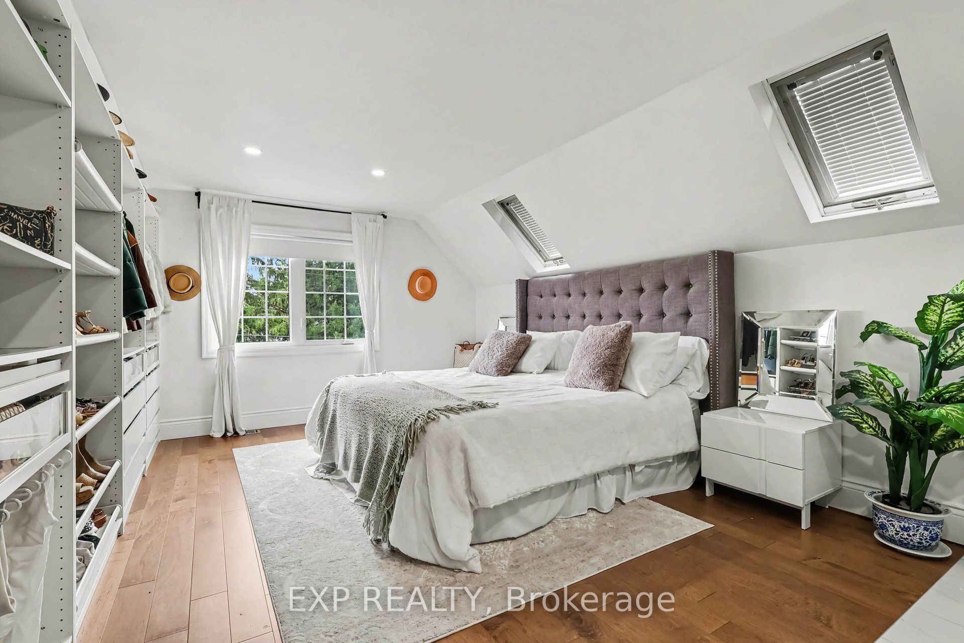 40 Epworth Avenue Property Photo 20