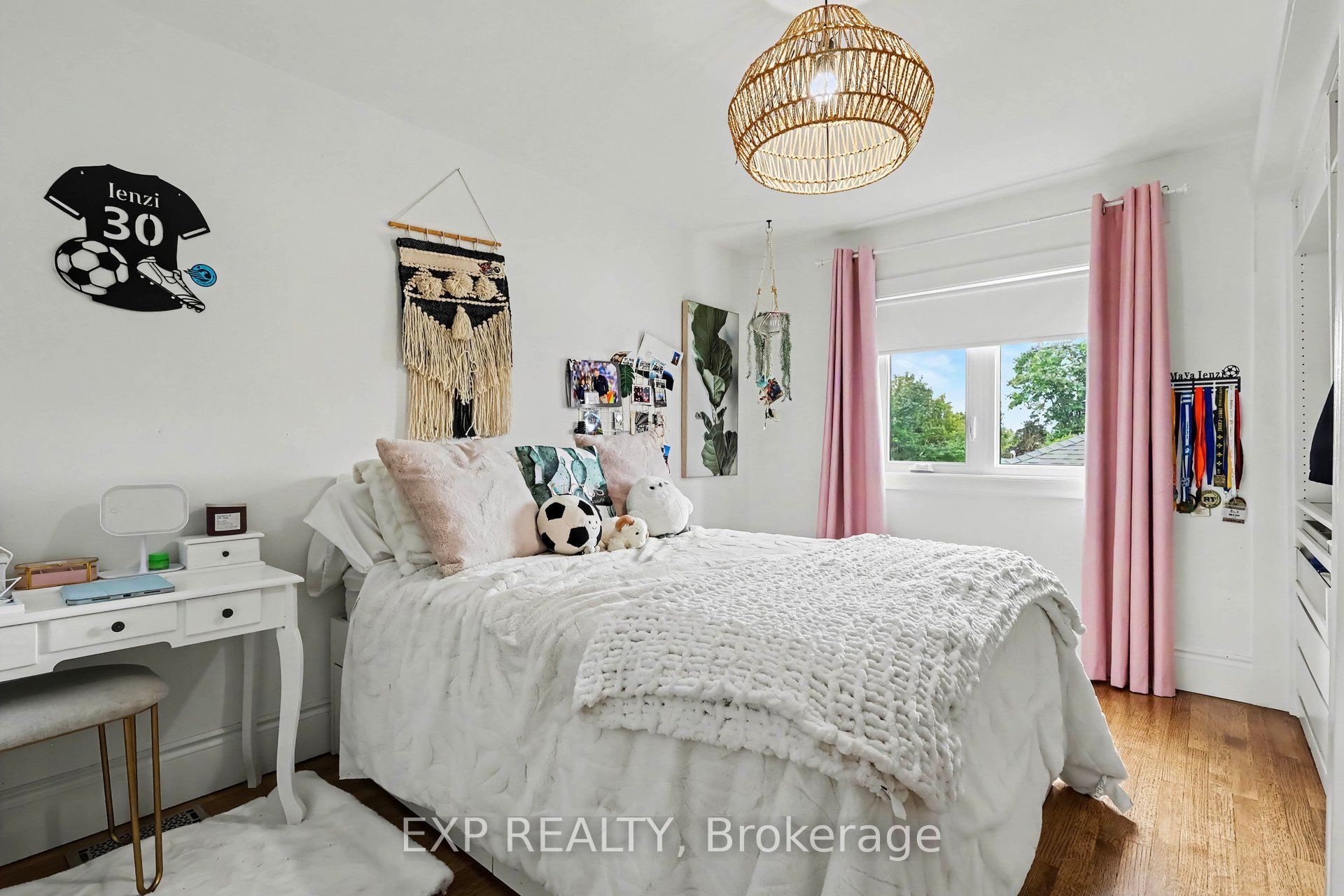 40 Epworth Avenue Property Photo 23