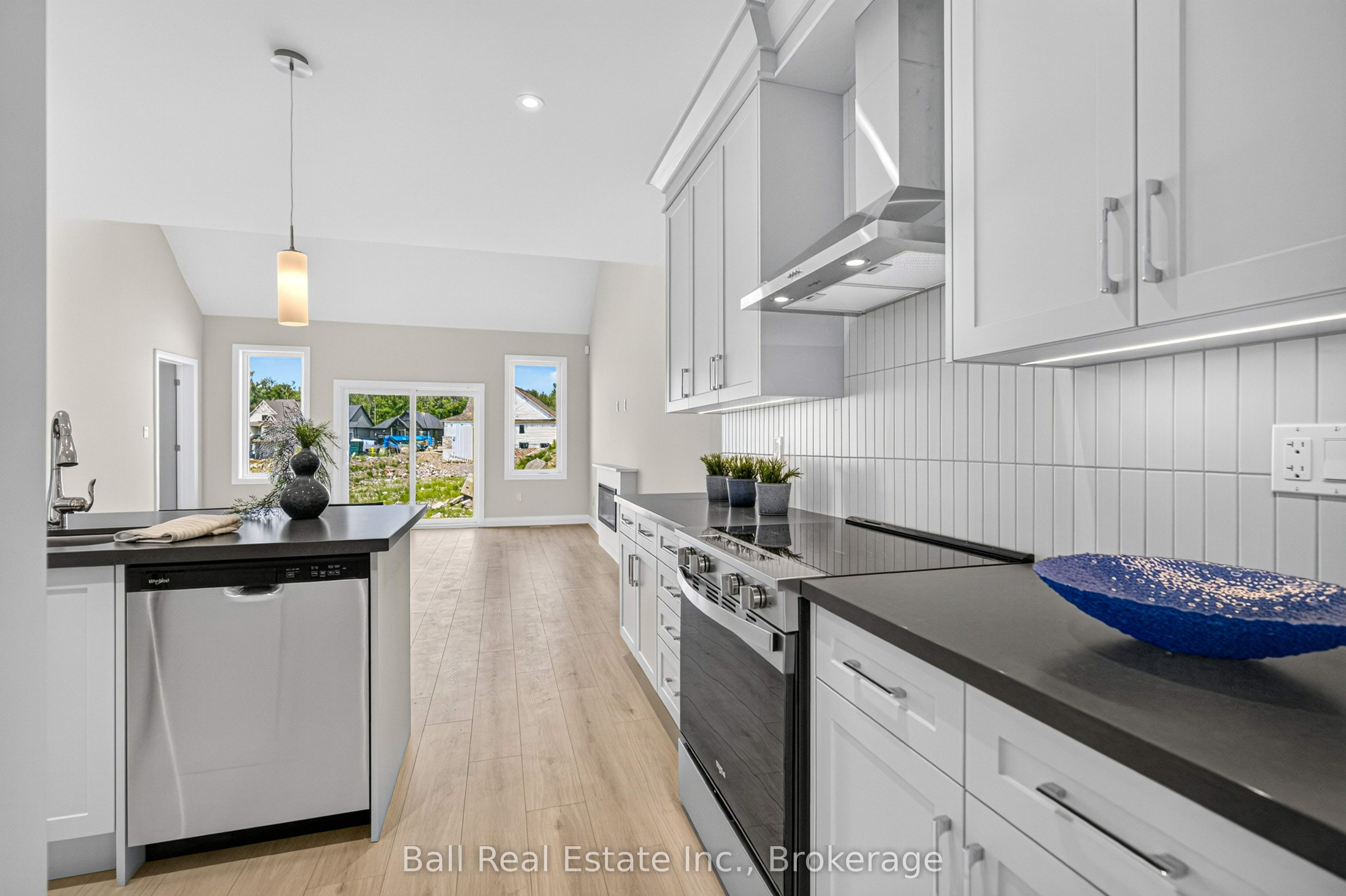 69 Cedartree Lane Property Photo 14