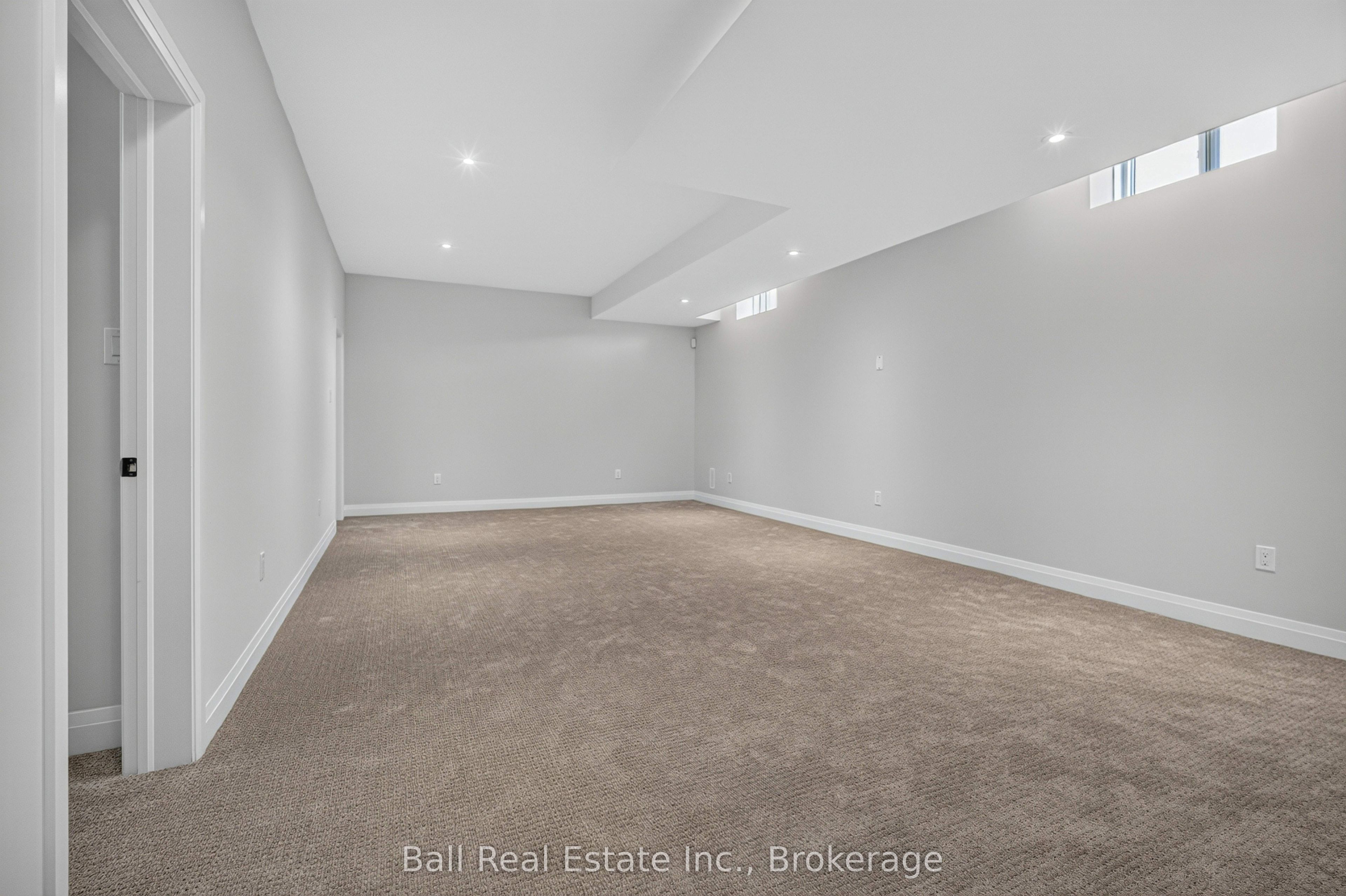69 Cedartree Lane Property Photo 35