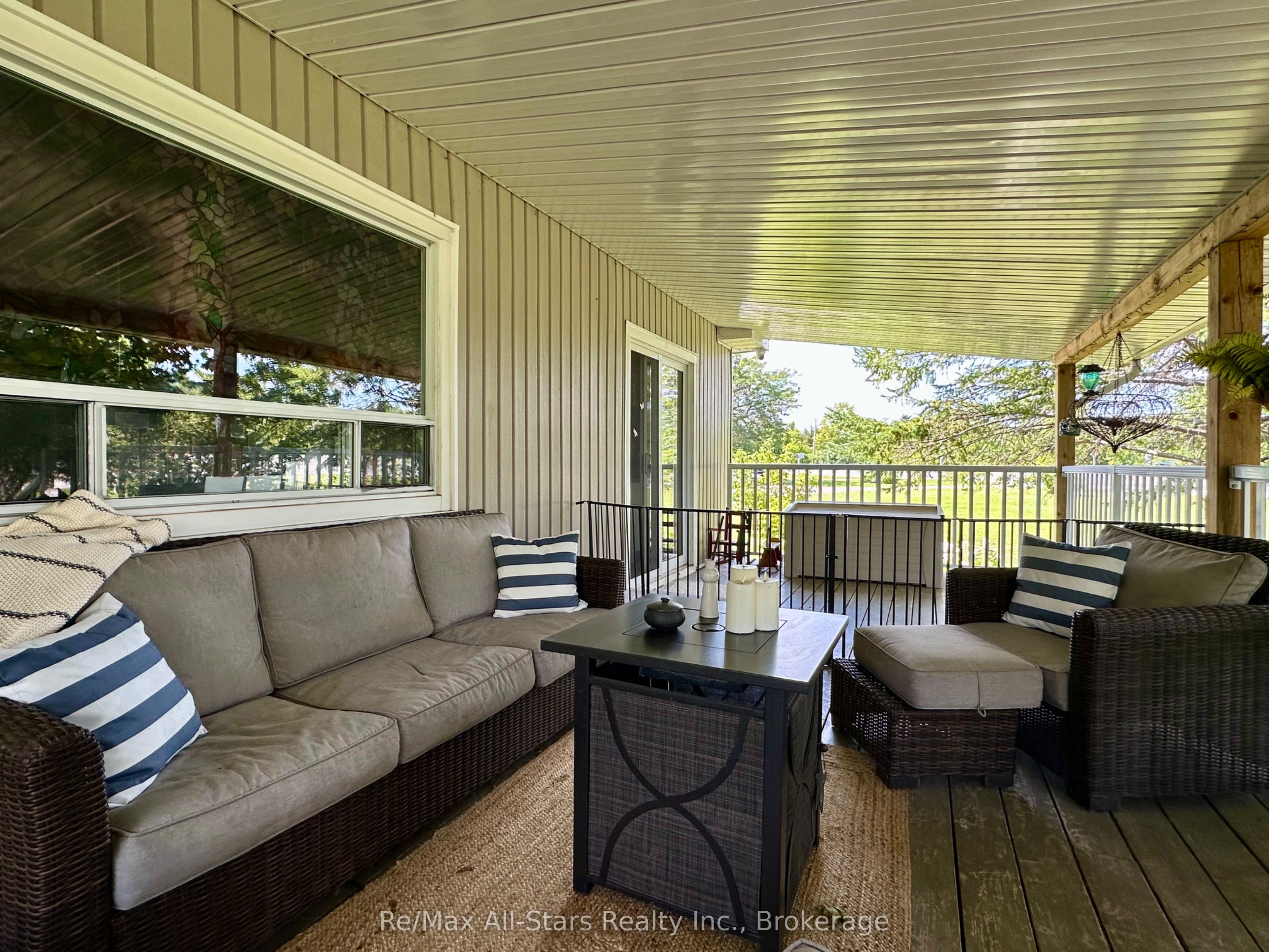 4 Warnica Drive Property Photo 3