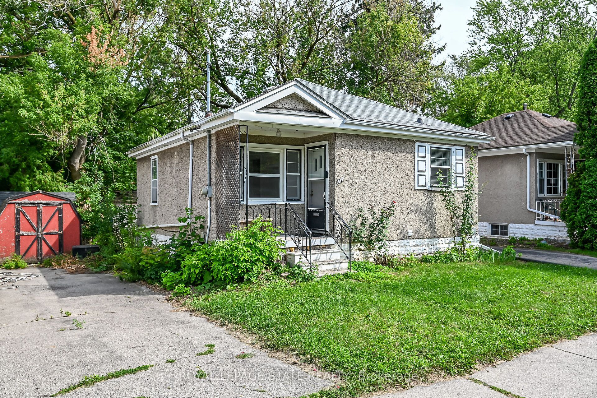 47 Broadway Avenue Property Photo 3
