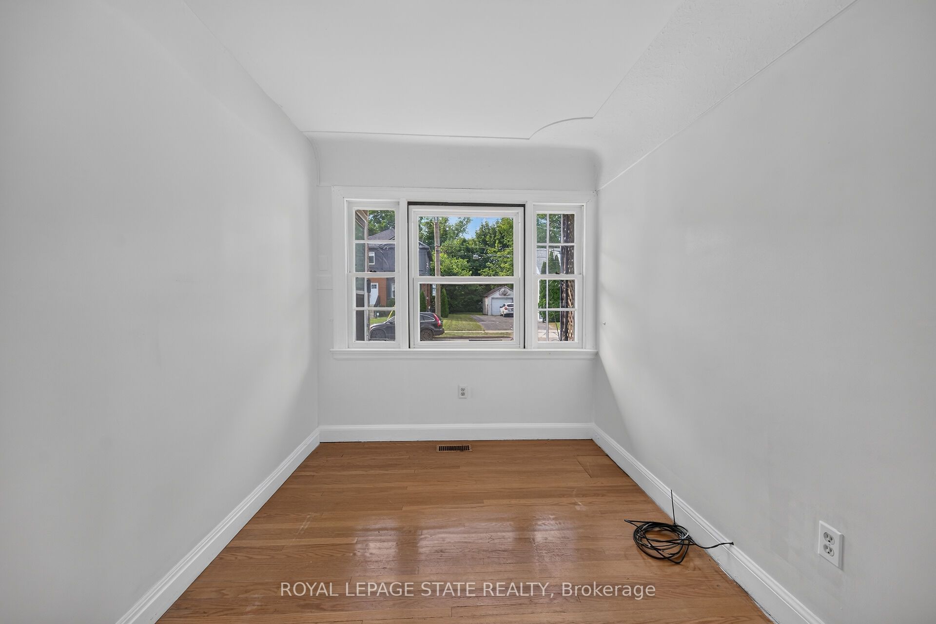 47 Broadway Avenue Property Photo 13