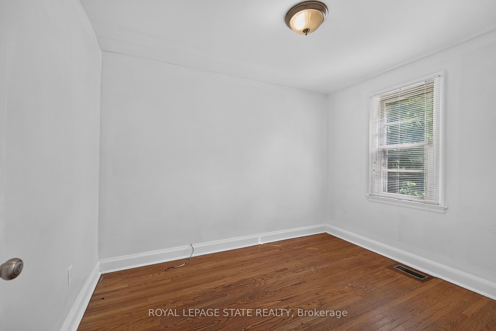 47 Broadway Avenue Property Photo 17
