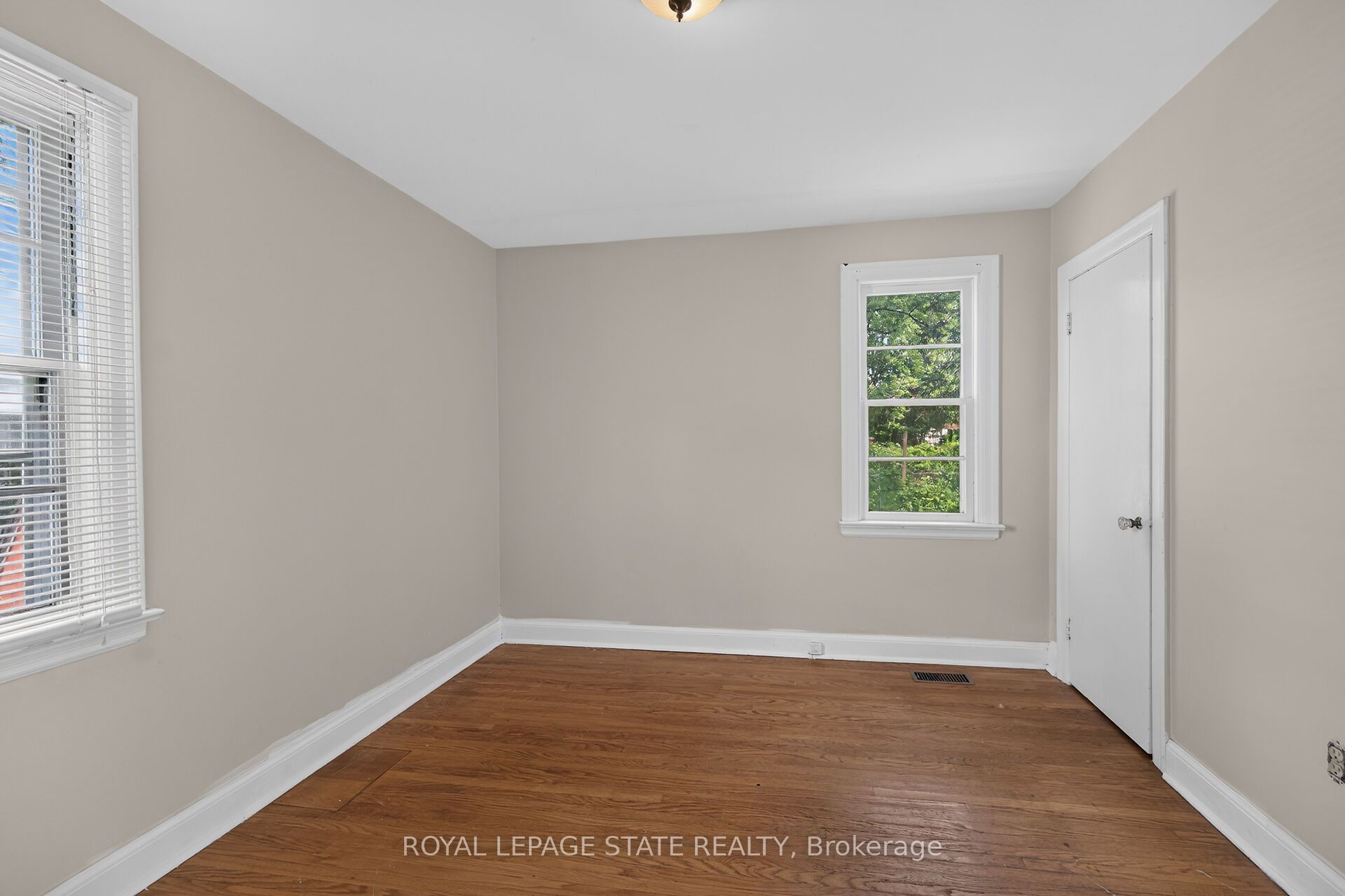 47 Broadway Avenue Property Photo 21