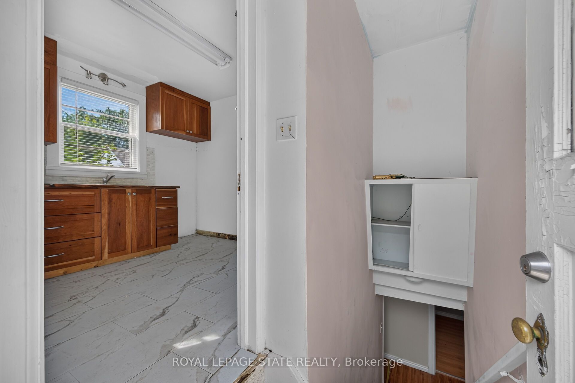 47 Broadway Avenue Property Photo 22