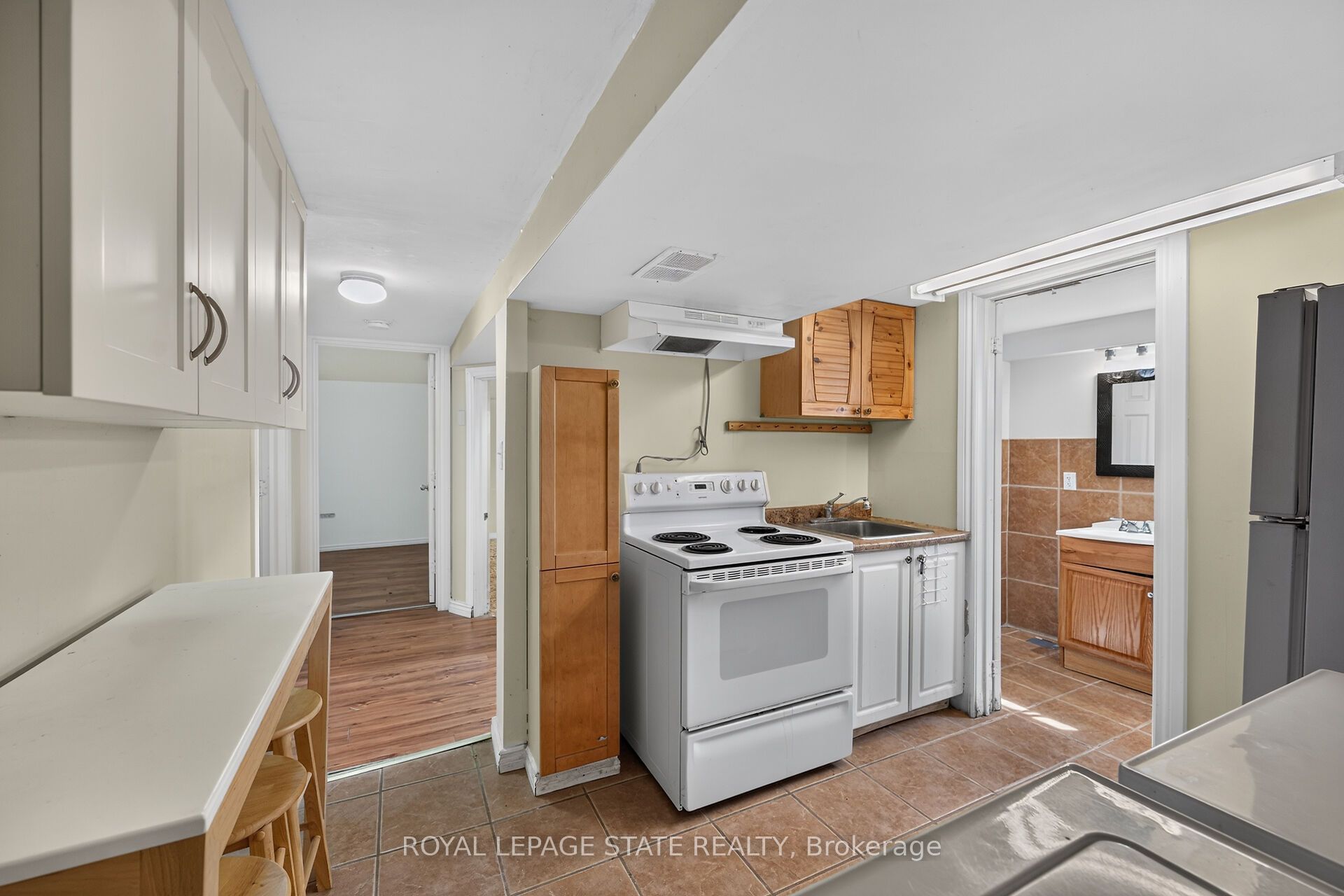 47 Broadway Avenue Property Photo 26