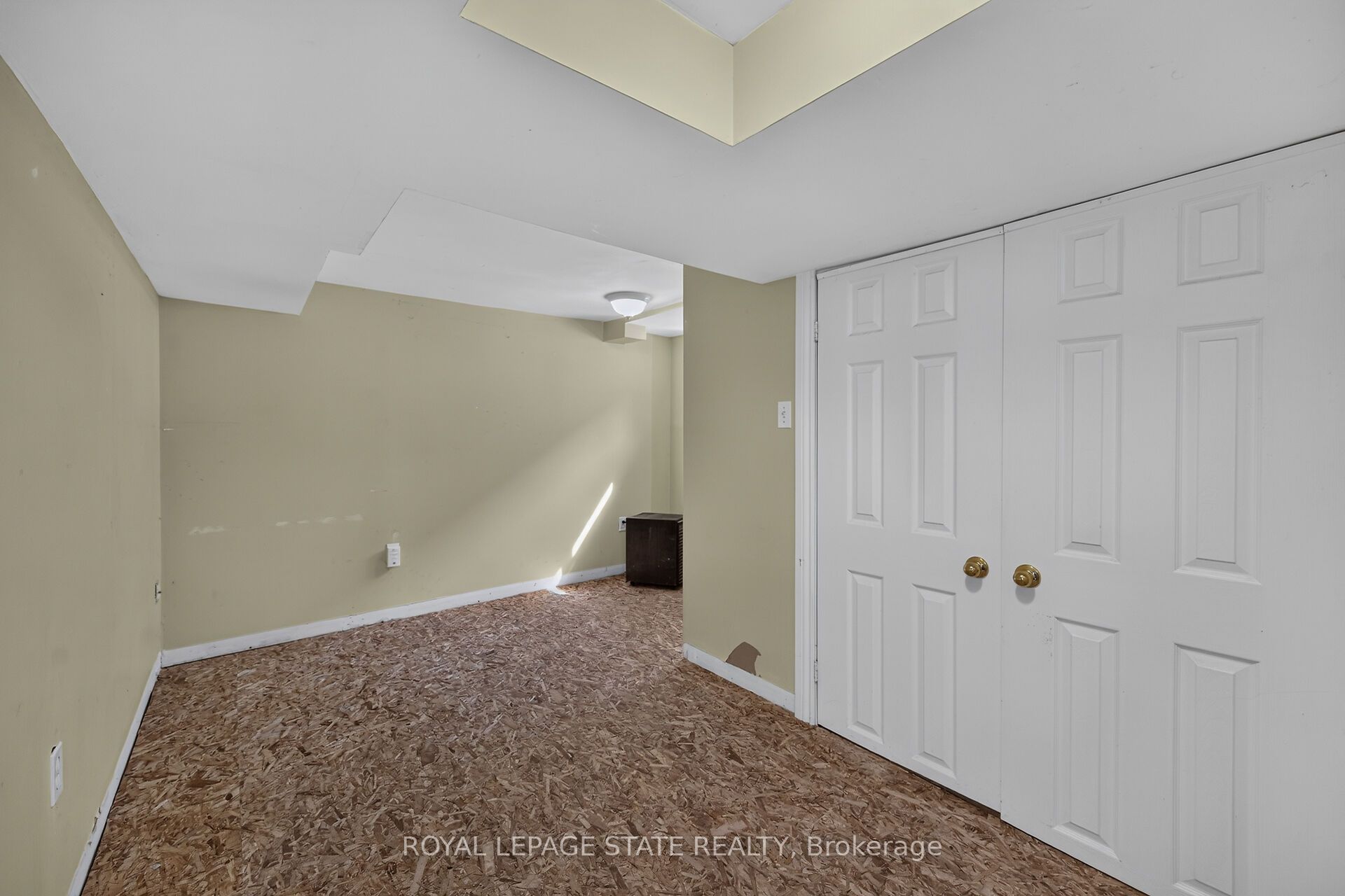 47 Broadway Avenue Property Photo 36