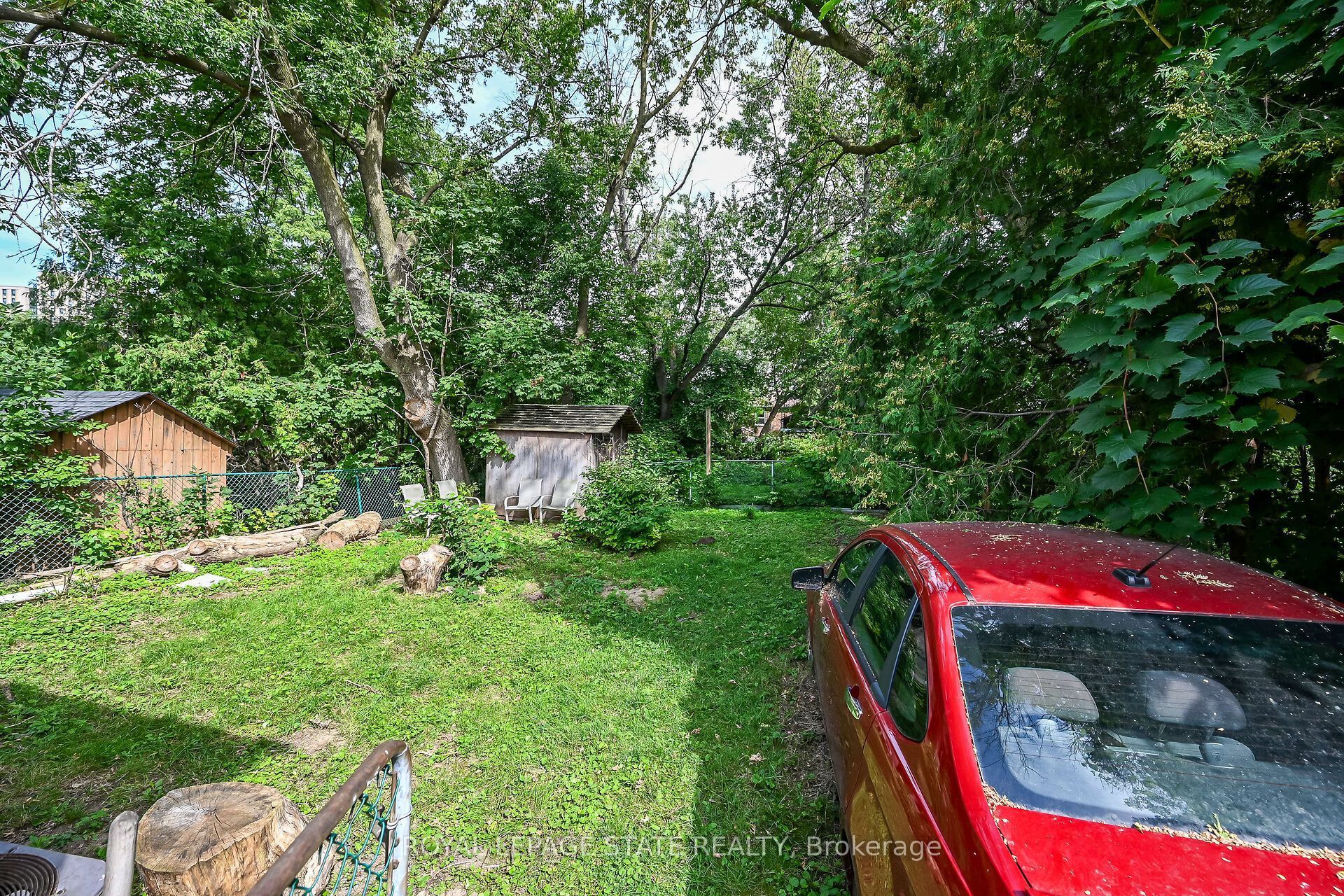 47 Broadway Avenue Property Photo 39