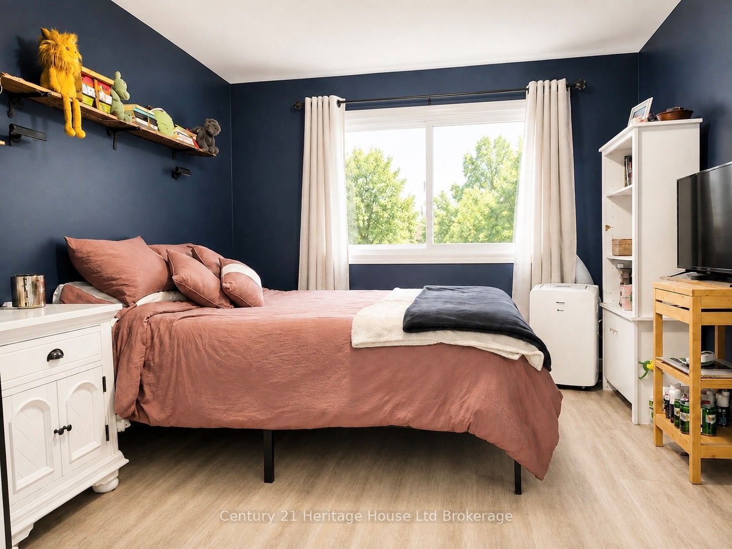 54 Frontenac Road A Property Photo 12