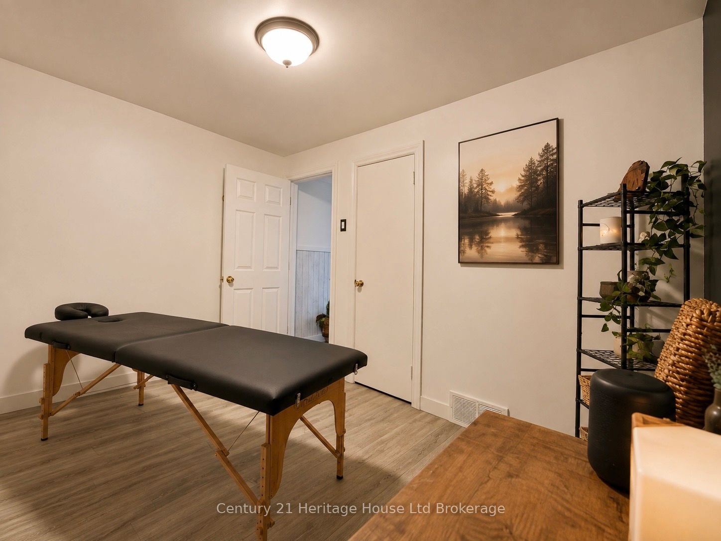 54 Frontenac Road A Property Photo 24