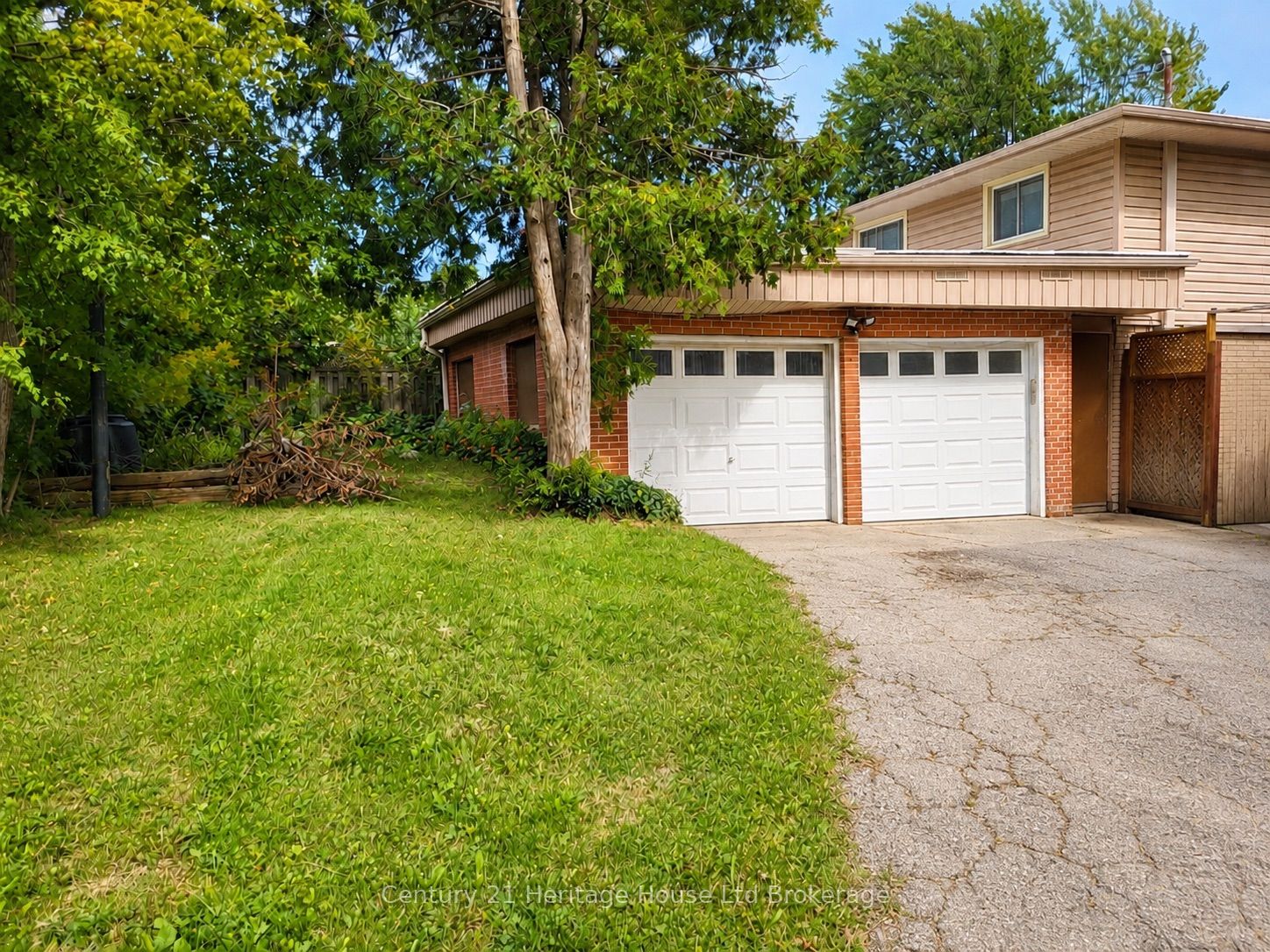 54 Frontenac Road A Property Photo 33