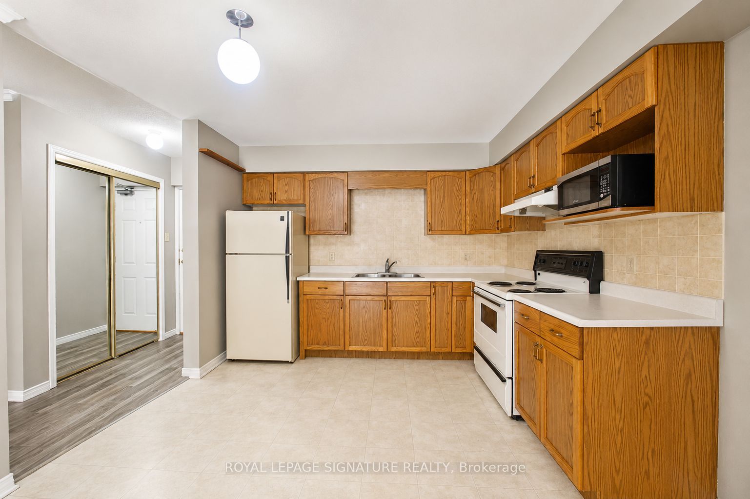 440 Durham Street W 307 Property Photo 4