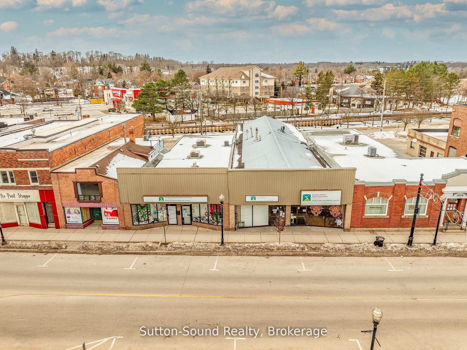 1026 2nd Avenue E Property Photo 2