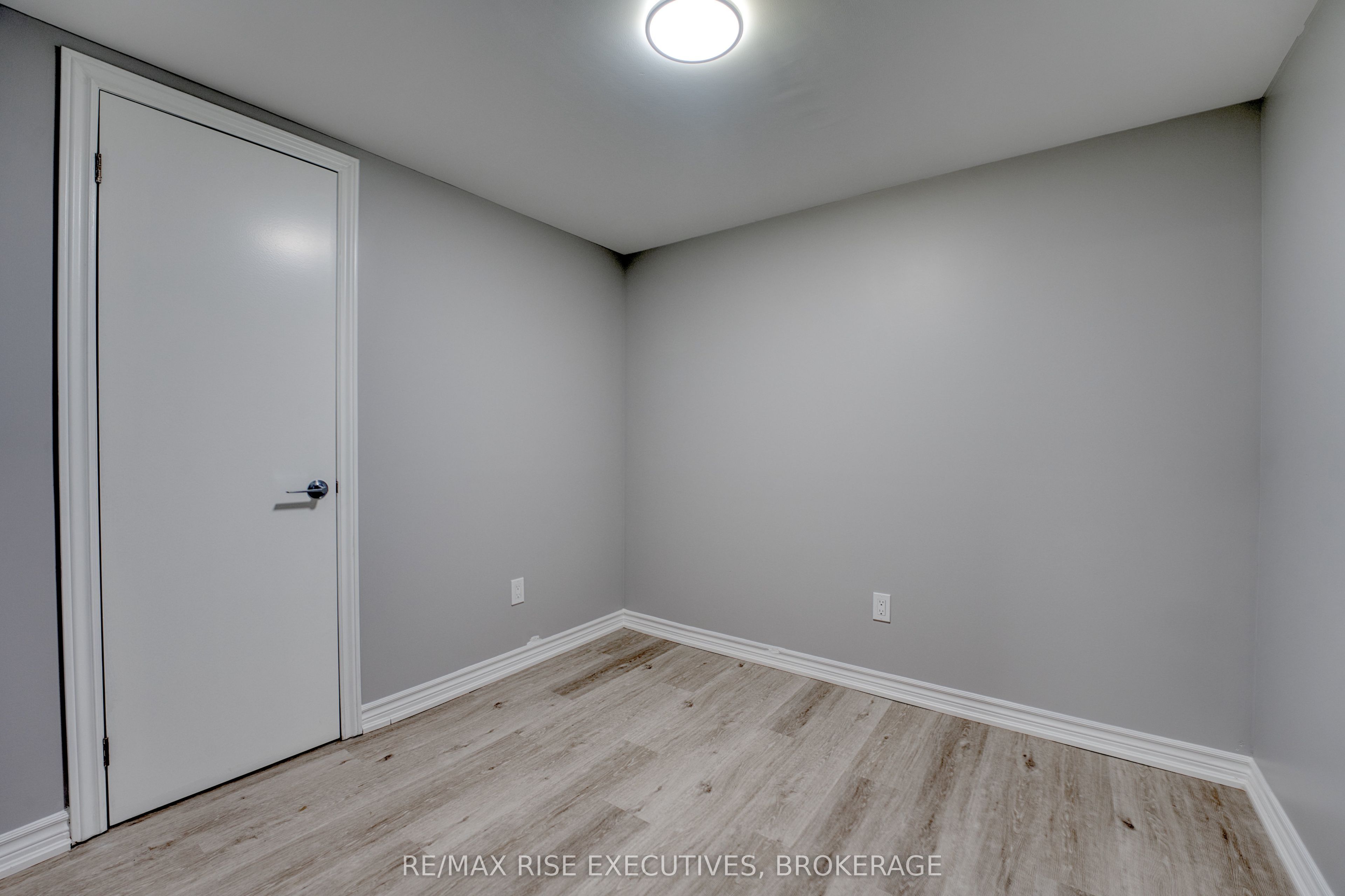 151 Dauphin Avenue 2 Property Photo 11