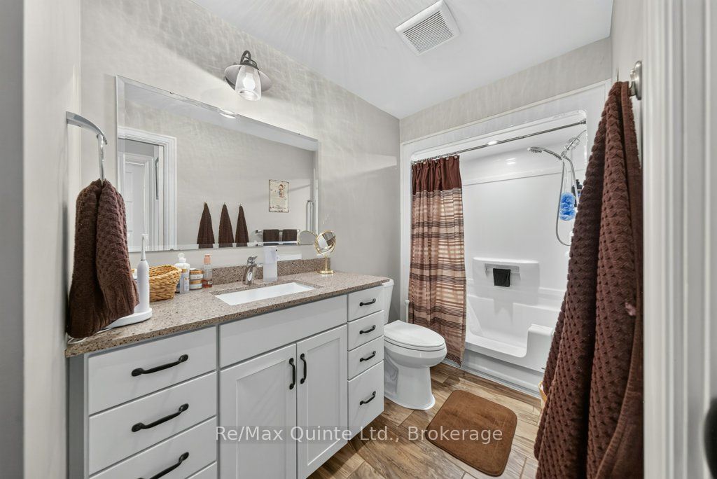 221 Albert Street Property Photo 11