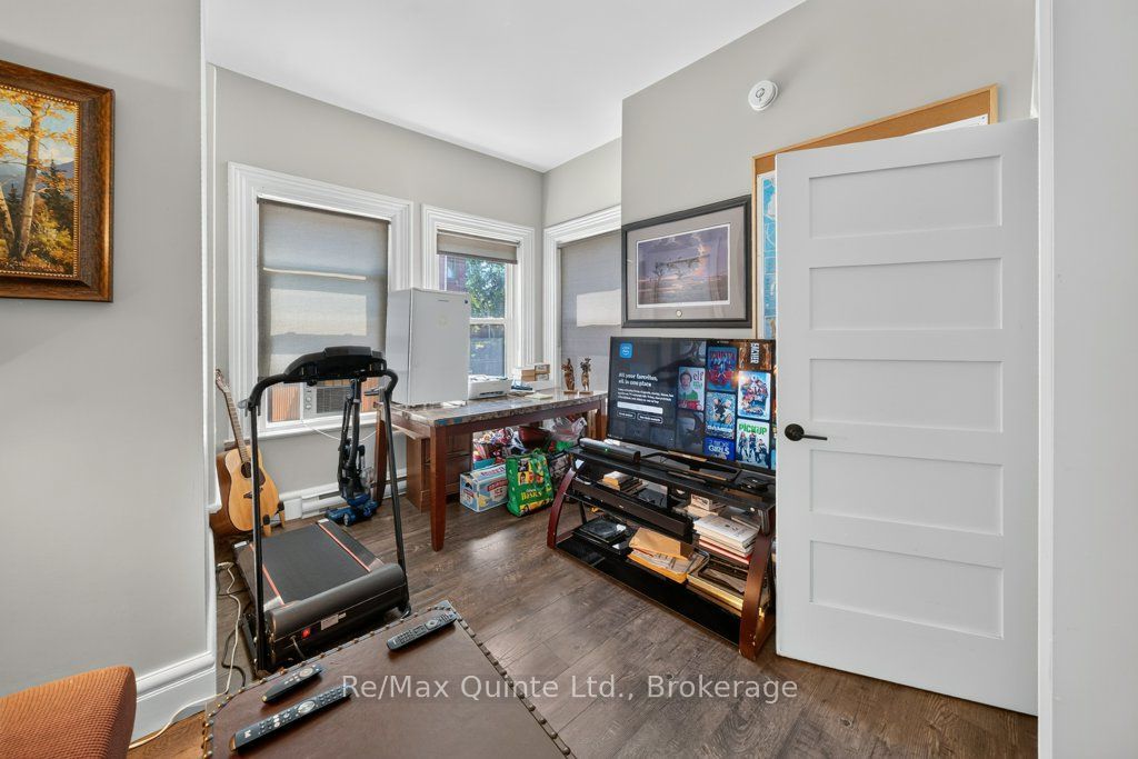 221 Albert Street Property Photo 17