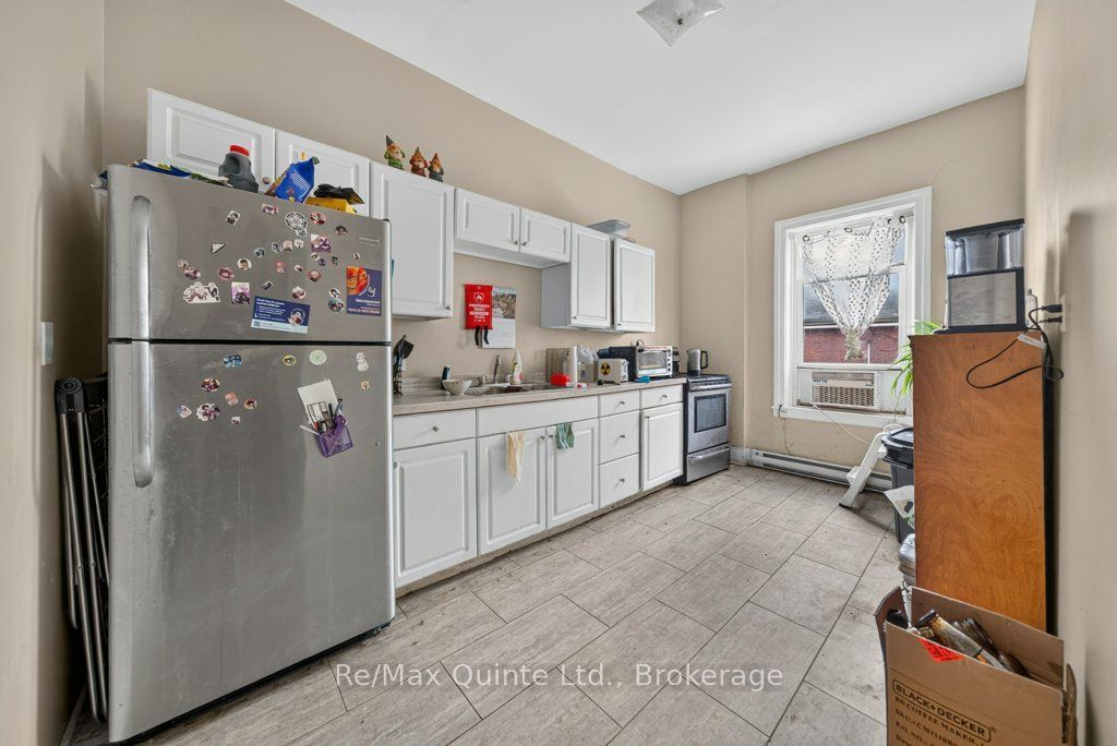 221 Albert Street Property Photo 26
