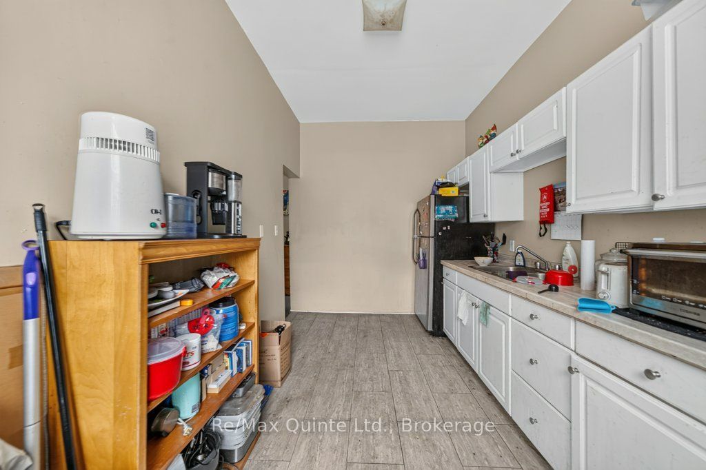 221 Albert Street Property Photo 27