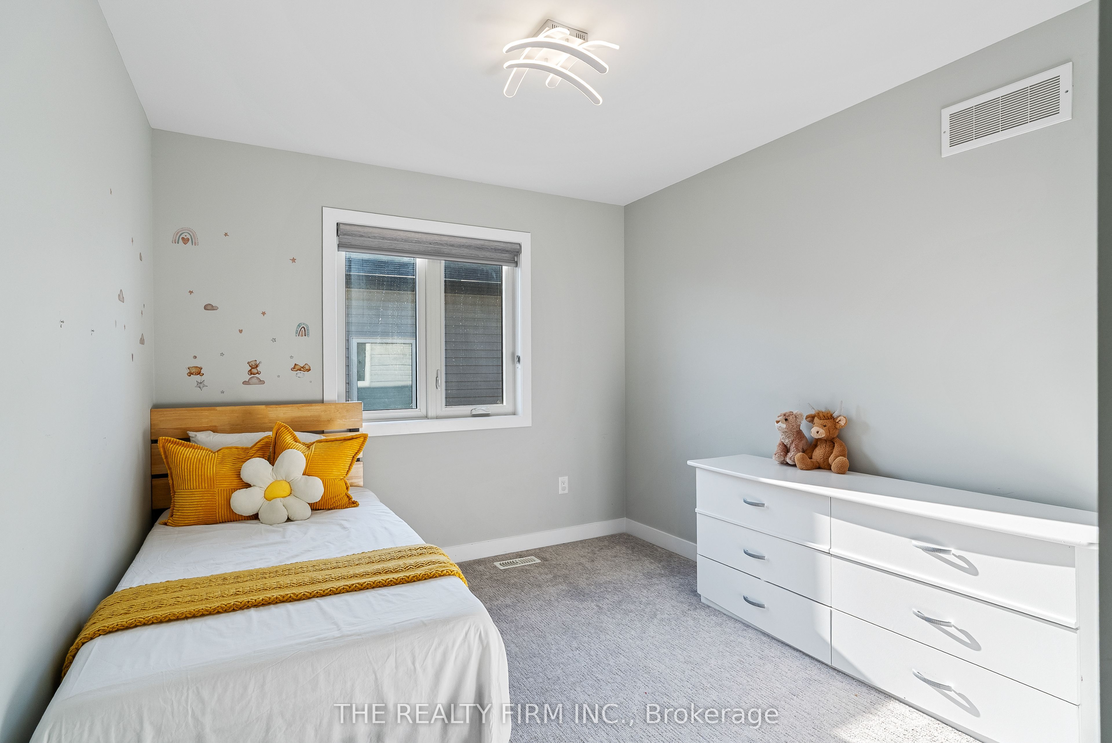 1742 Applerock Avenue Property Photo 33