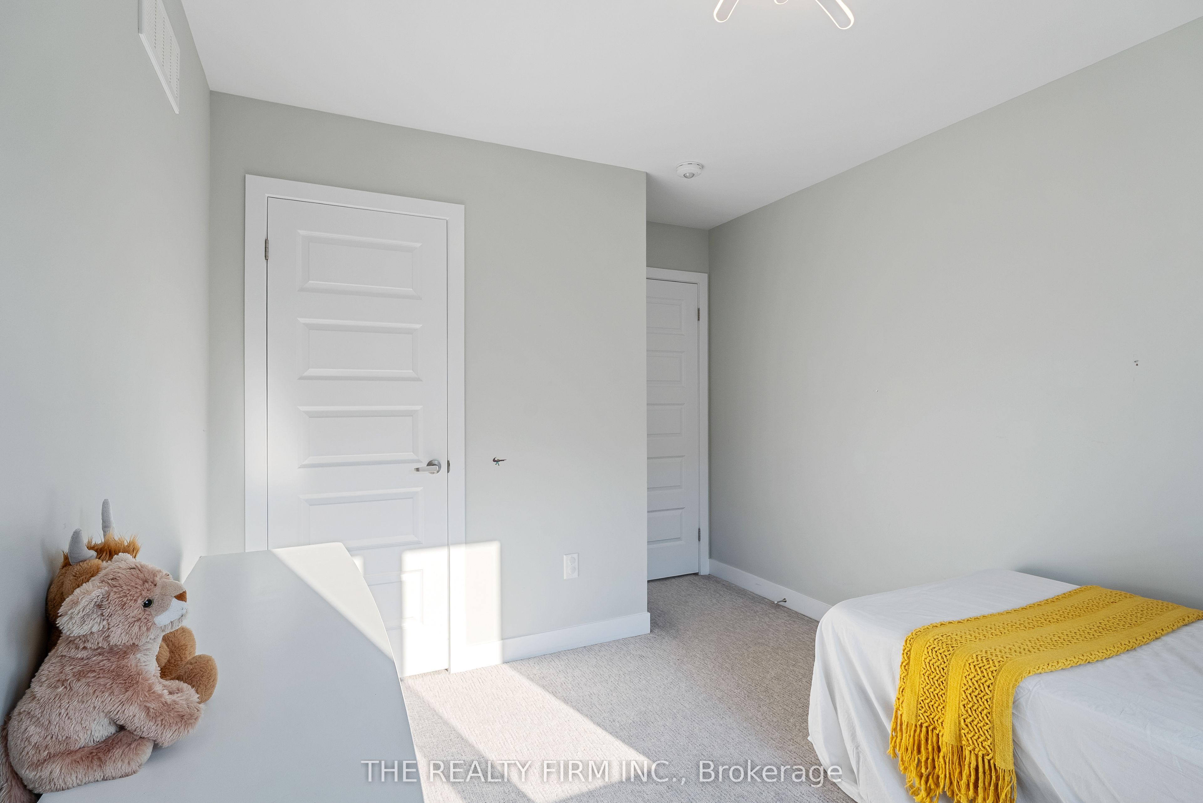 1742 Applerock Avenue Property Photo 34