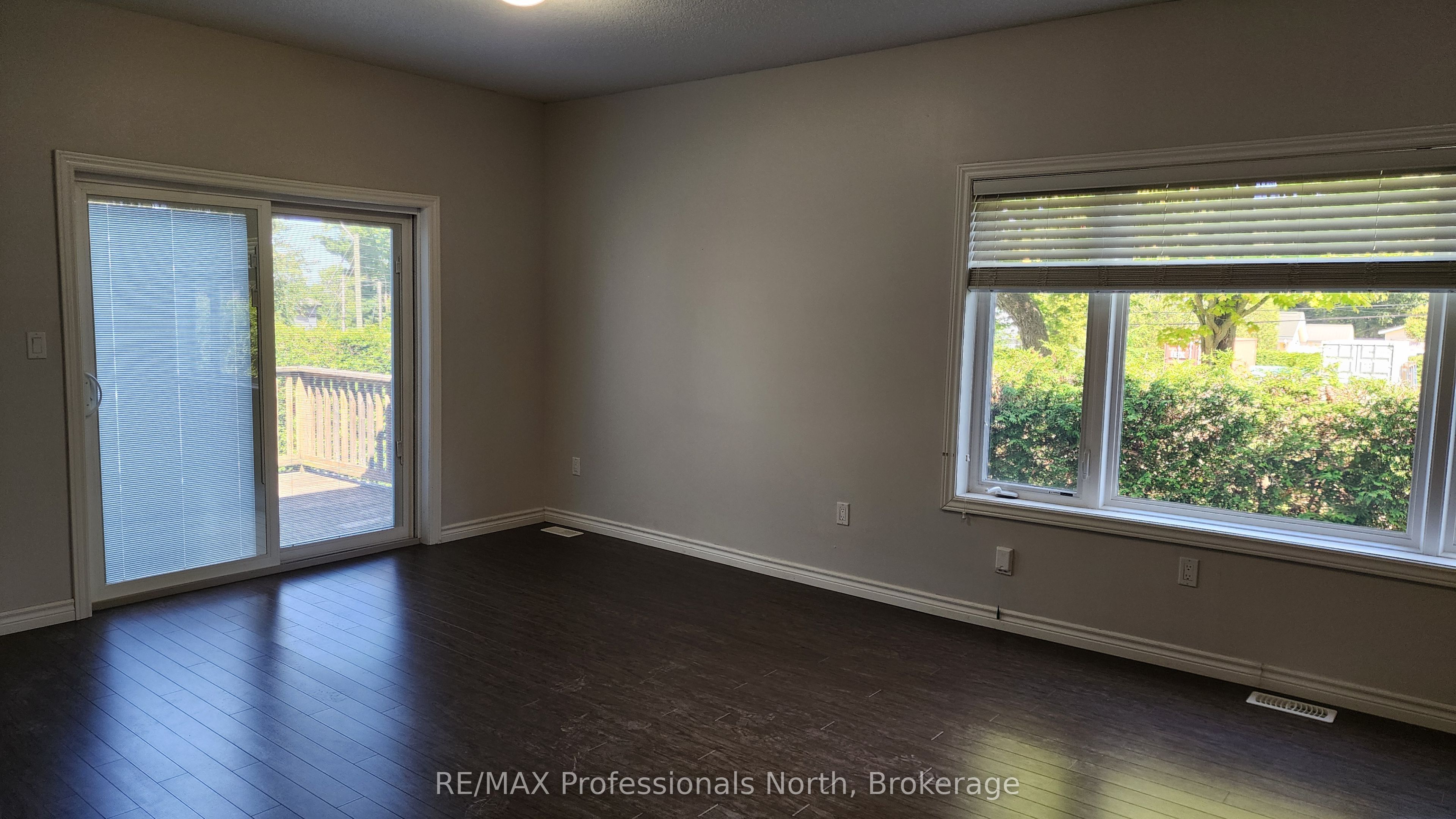 5 Greaves Avenue Property Photo 25