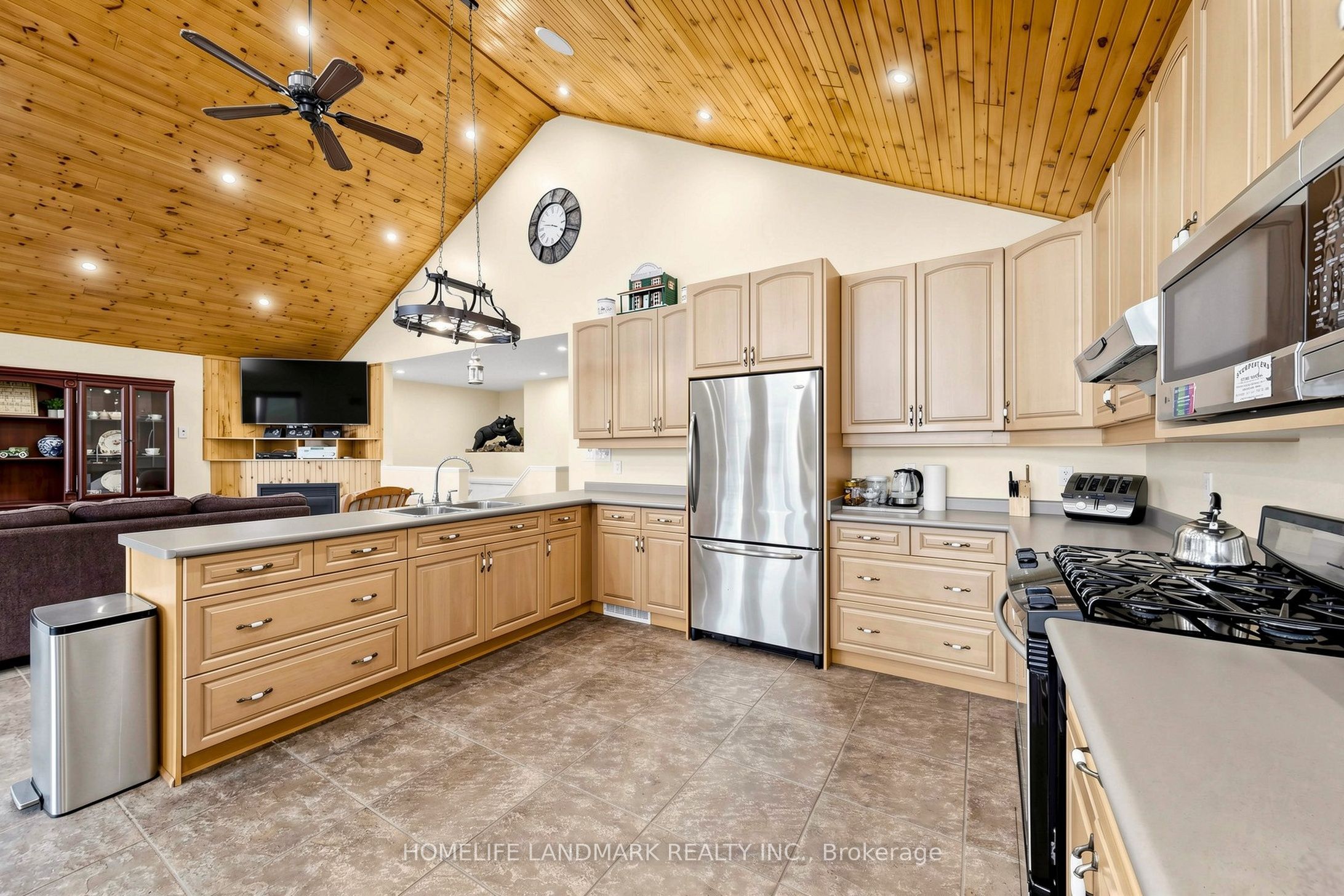 111 Campbell Beach Road Property Photo 10