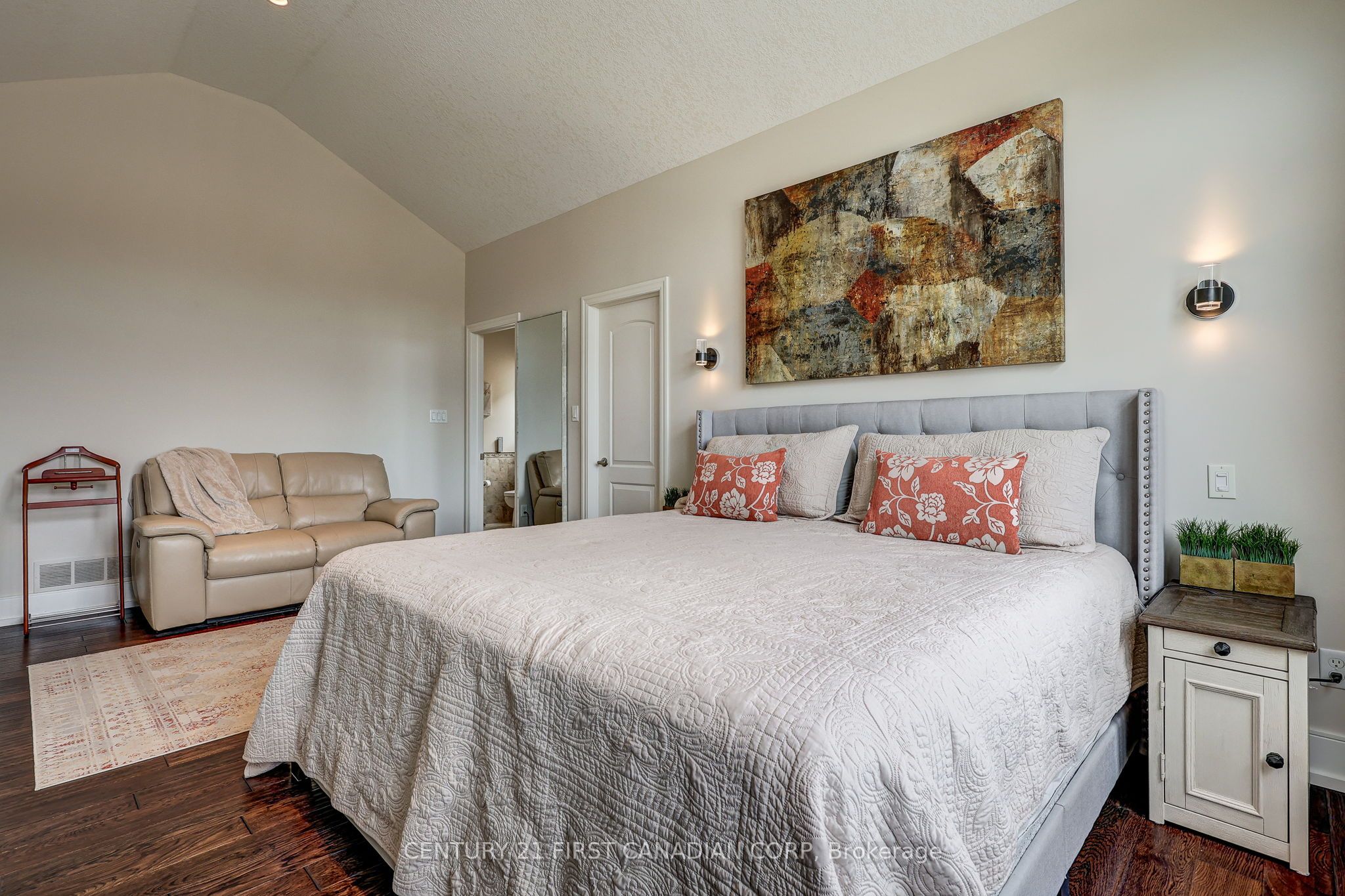 6919 Raleigh Boulevard Property Photo 24