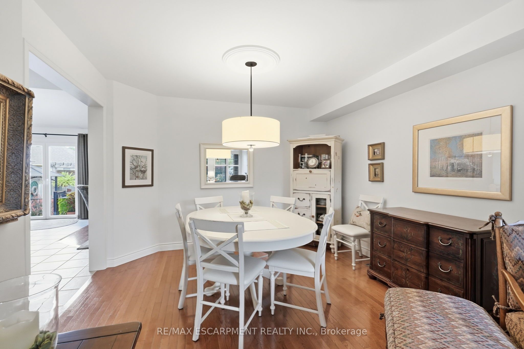 64 Redfern Avenue Property Photo 11